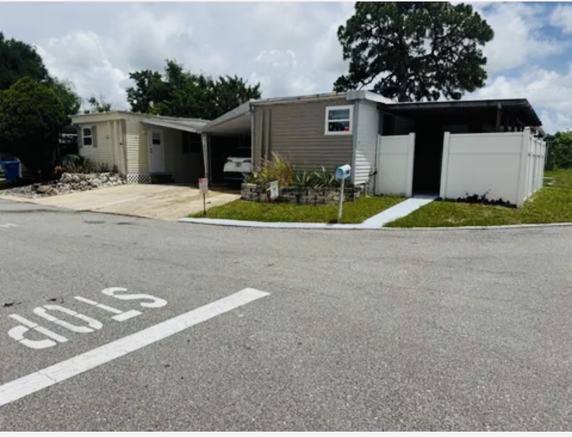 37376 US Hwy 19 N, Lot 130, Palm Harbor, Florida 34684, 2 Bedrooms Bedrooms, ,1 BathroomBathrooms,55-Plus Mobile Home,For Sale,US Hwy 19 N, Lot 130,4900