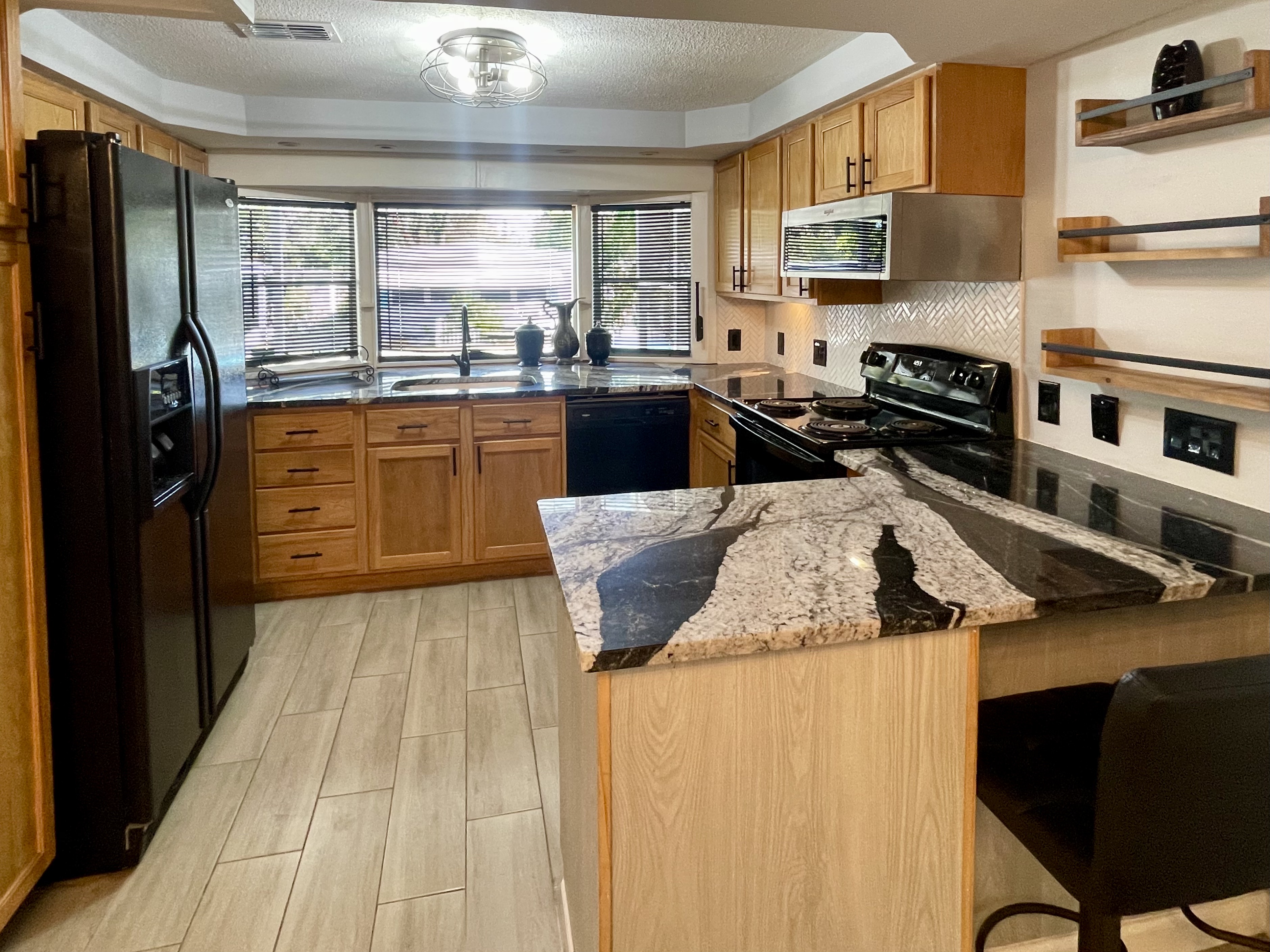 139 Poinciana Drive, Ellenton, Florida 34222, 2 Bedrooms Bedrooms, ,2 BathroomsBathrooms,55-Plus Mobile Home,For Sale,Poinciana Drive,4902