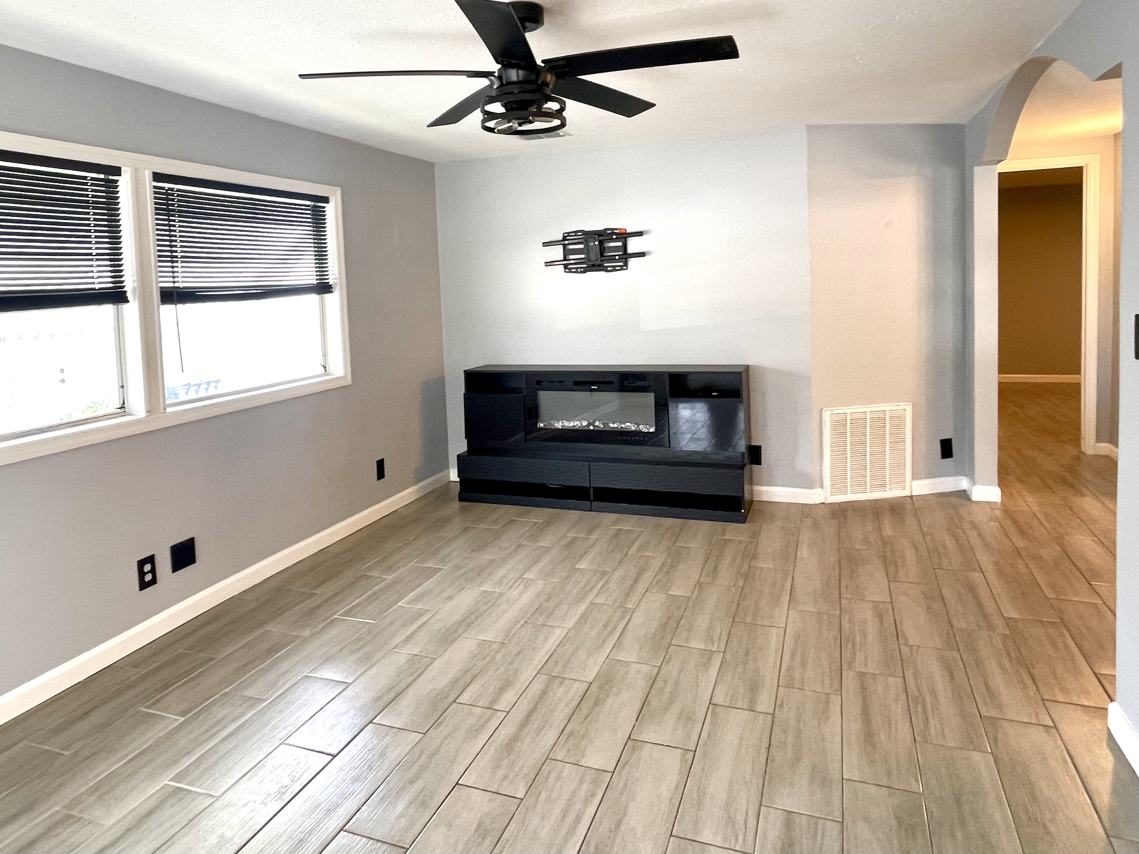 139 Poinciana Drive, Ellenton, Florida 34222, 2 Bedrooms Bedrooms, ,2 BathroomsBathrooms,55-Plus Mobile Home,For Sale,Poinciana Drive,4902