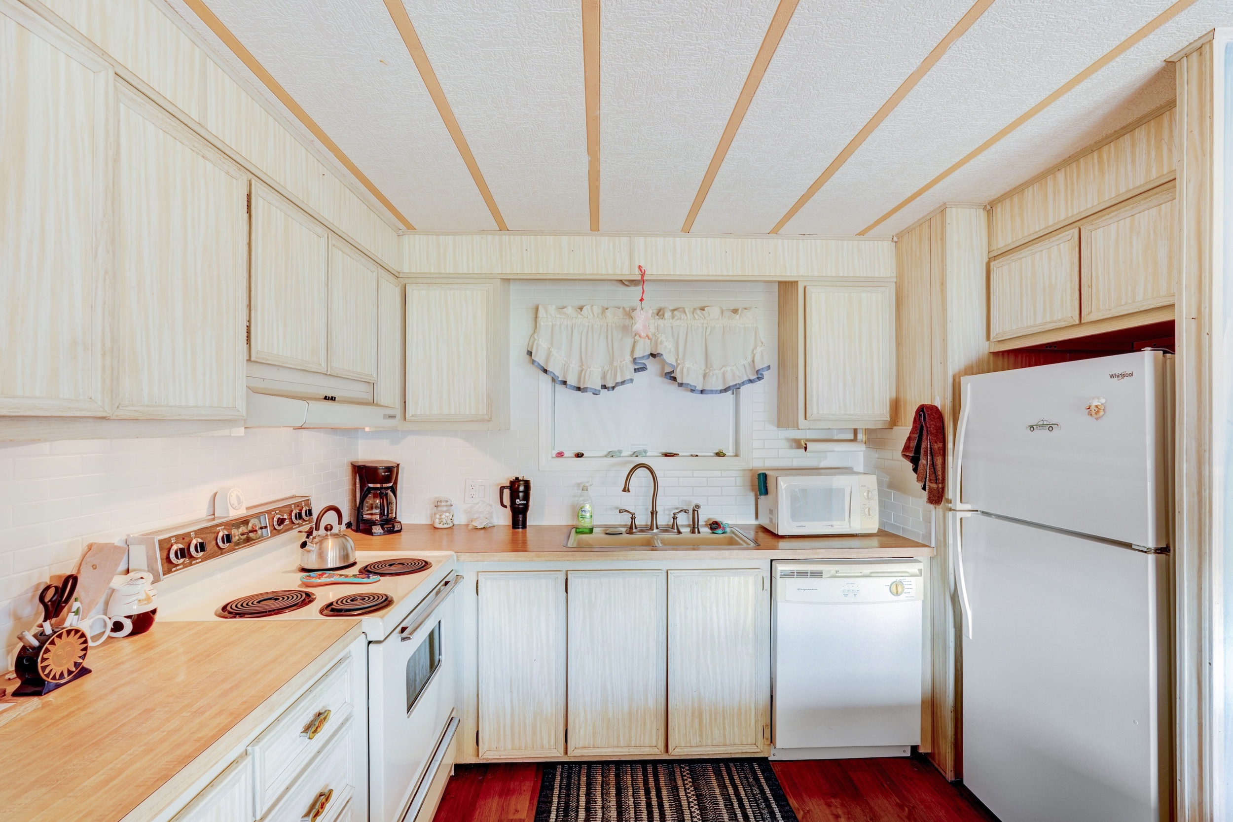 508 44th Ave E, Lot E11, Bradenton, Florida 34203, 2 Bedrooms Bedrooms, ,1 BathroomBathrooms,55-Plus Mobile Home,For Sale,44th Ave E, Lot E11,4904