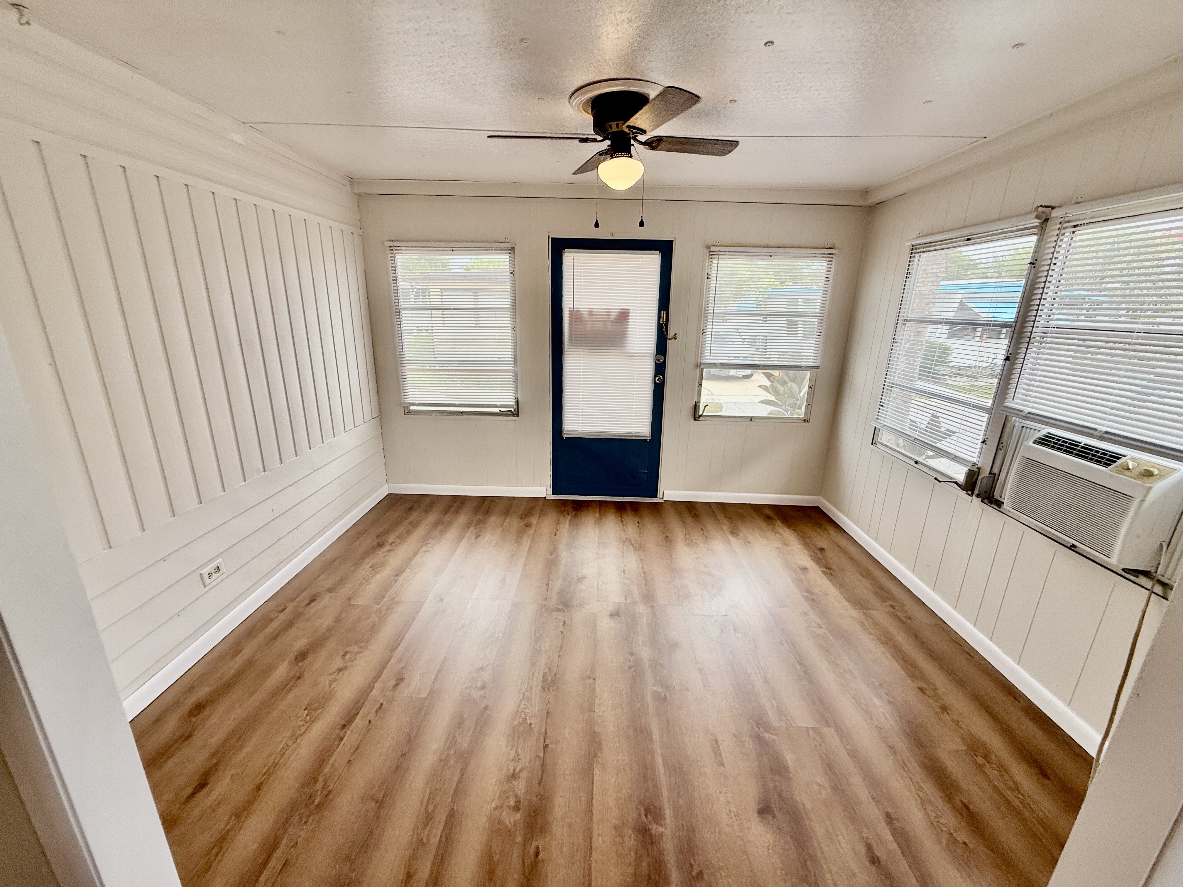 171 Cypress Lane, Largo, Florida 33770, 2 Bedrooms Bedrooms, ,2 BathroomsBathrooms,55-Plus Mobile Home,For Sale,Cypress Lane,4905