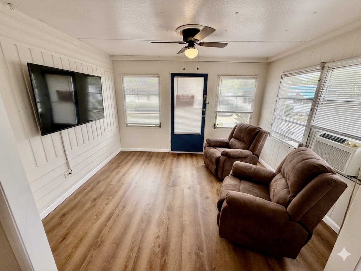 171 Cypress Lane, Largo, Florida 33770, 2 Bedrooms Bedrooms, ,2 BathroomsBathrooms,55-Plus Mobile Home,For Sale,Cypress Lane,4905