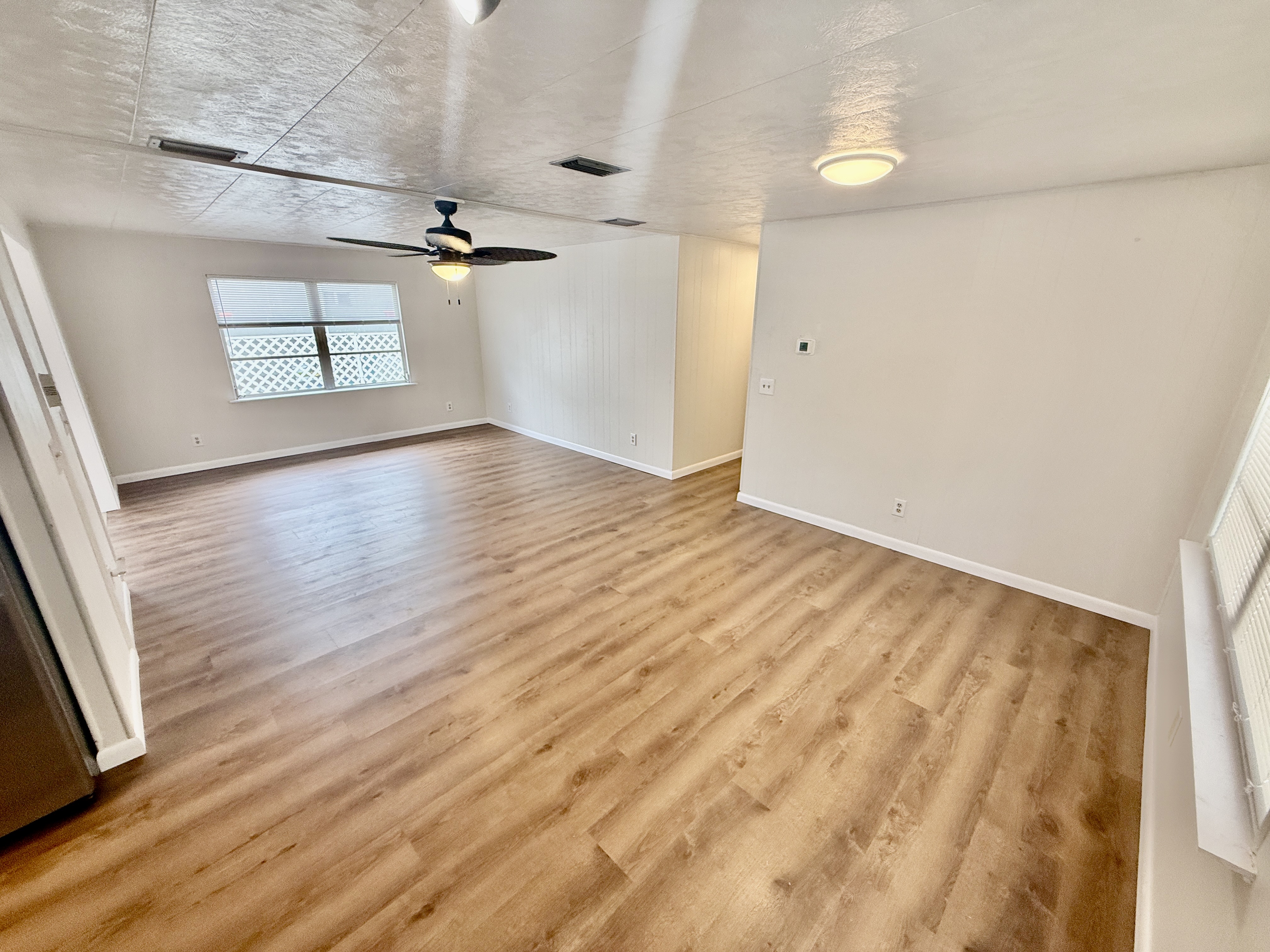 171 Cypress Lane, Largo, Florida 33770, 2 Bedrooms Bedrooms, ,2 BathroomsBathrooms,55-Plus Mobile Home,For Sale,Cypress Lane,4905
