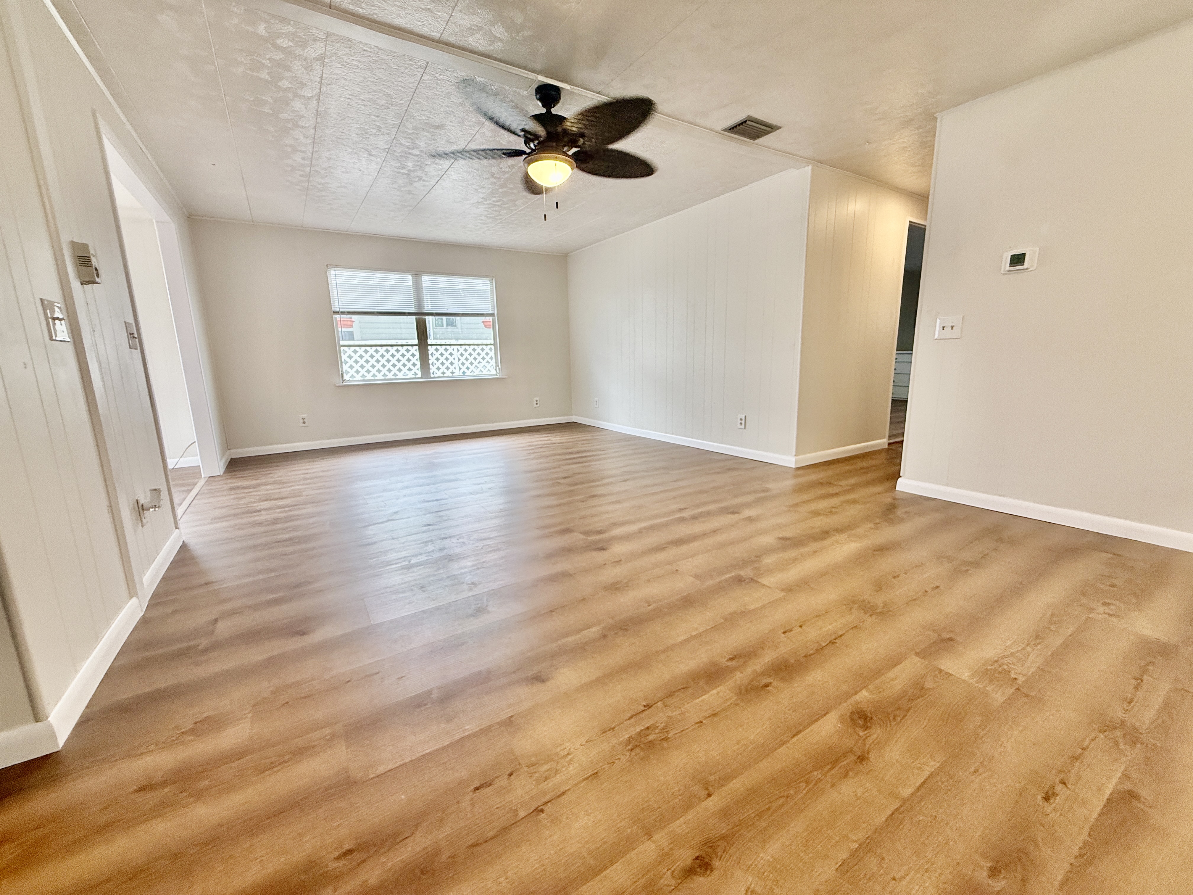 171 Cypress Lane, Largo, Florida 33770, 2 Bedrooms Bedrooms, ,2 BathroomsBathrooms,55-Plus Mobile Home,For Sale,Cypress Lane,4905
