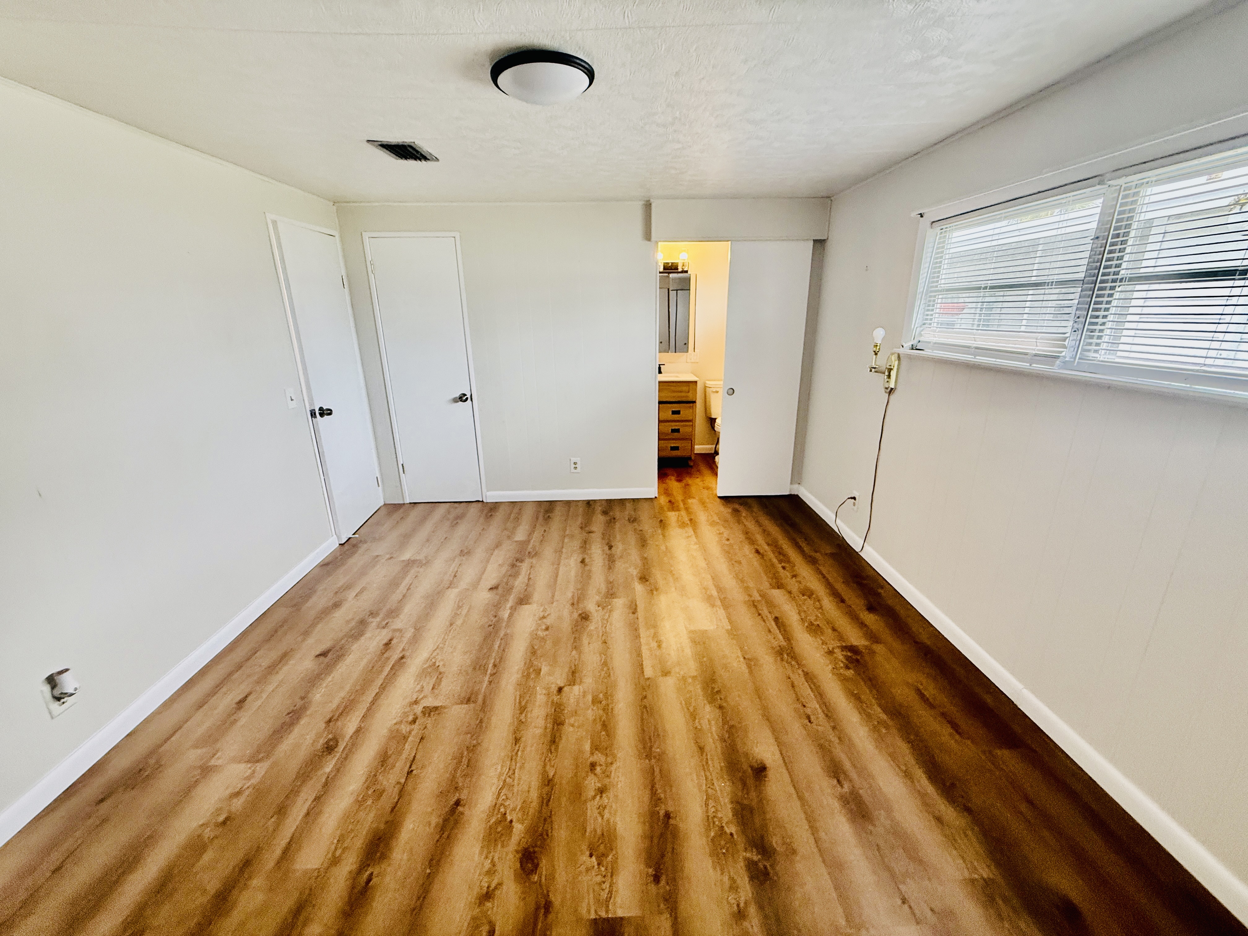 171 Cypress Lane, Largo, Florida 33770, 2 Bedrooms Bedrooms, ,2 BathroomsBathrooms,55-Plus Mobile Home,For Sale,Cypress Lane,4905