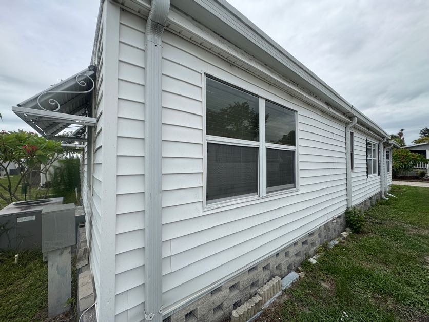168 Poinciana Dr, Ellenton, Florida 34222, 2 Bedrooms Bedrooms, ,2 BathroomsBathrooms,55-Plus Mobile Home,For Sale,Poinciana Dr,4906