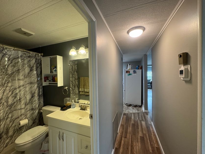 168 Poinciana Dr, Ellenton, Florida 34222, 2 Bedrooms Bedrooms, ,2 BathroomsBathrooms,55-Plus Mobile Home,For Sale,Poinciana Dr,4906
