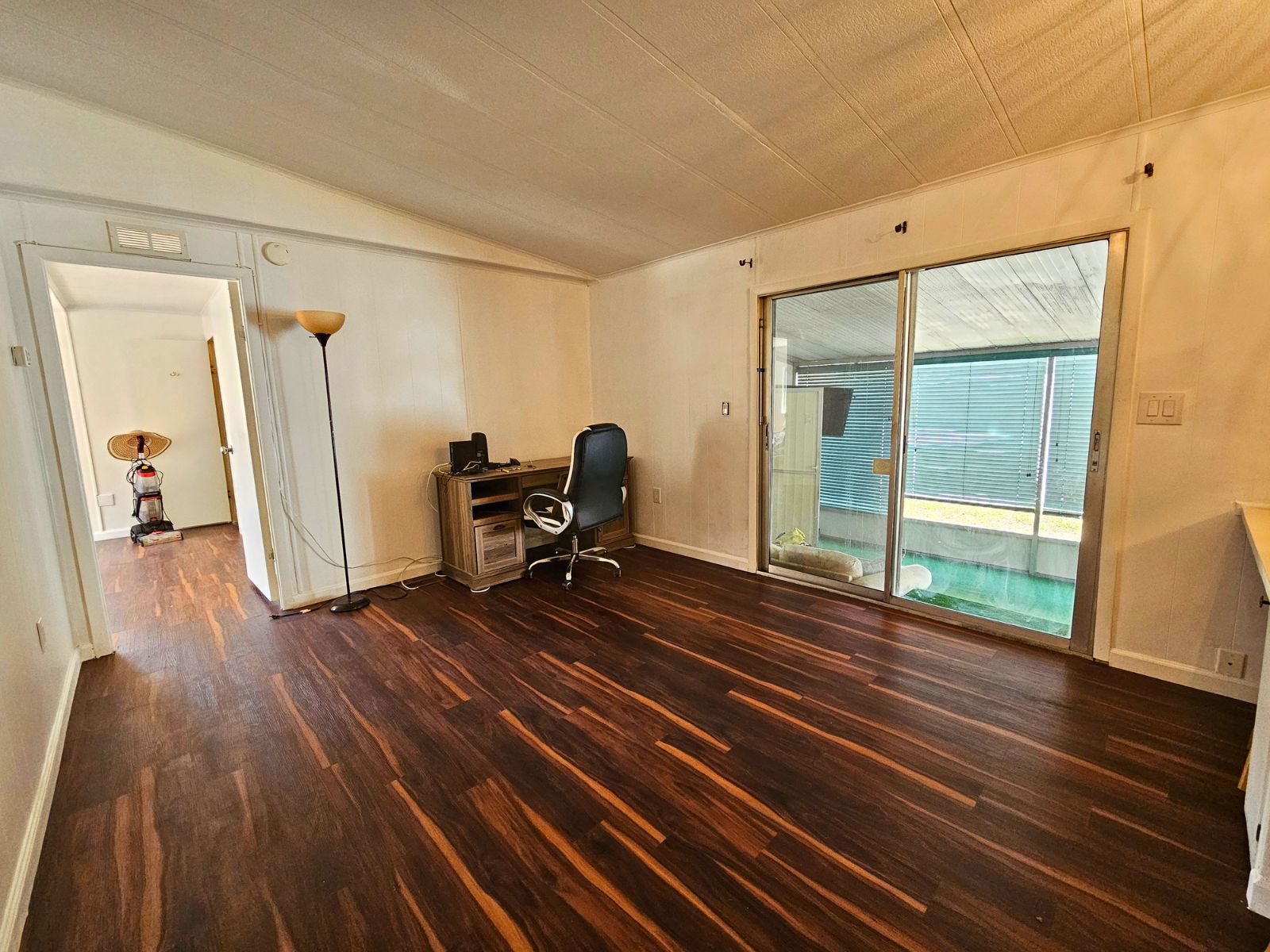 10526 Pleasant Blvd, Riverview, Florida 33569, 2 Bedrooms Bedrooms, ,2 BathroomsBathrooms,55-Plus Mobile Home,For Sale,Pleasant Blvd,4909