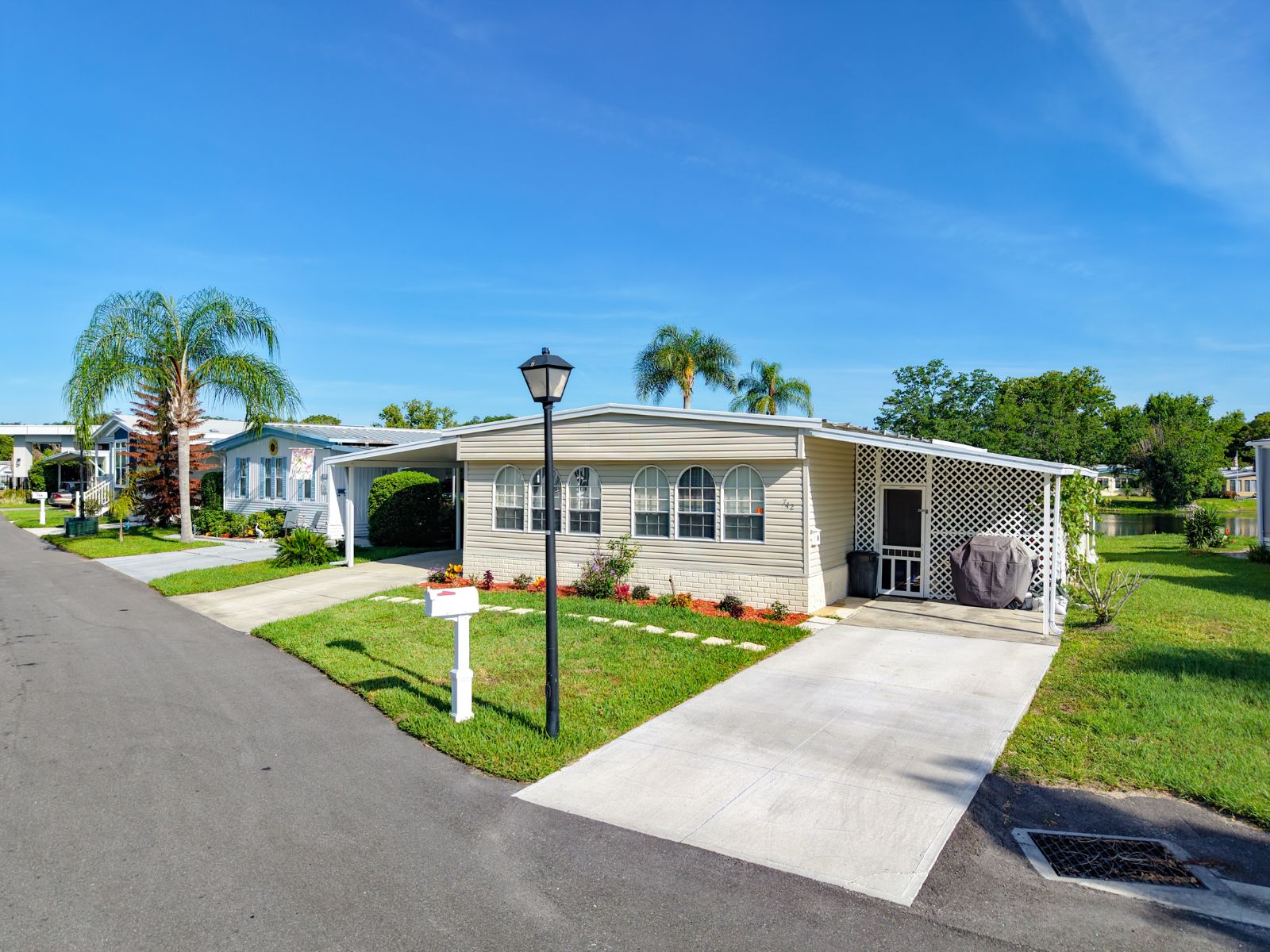 742 Dogwood Drive, Casselberry, Florida 32707, 3 Bedrooms Bedrooms, ,2 BathroomsBathrooms,55-Plus Mobile Home,For Sale,Dogwood Drive,4910