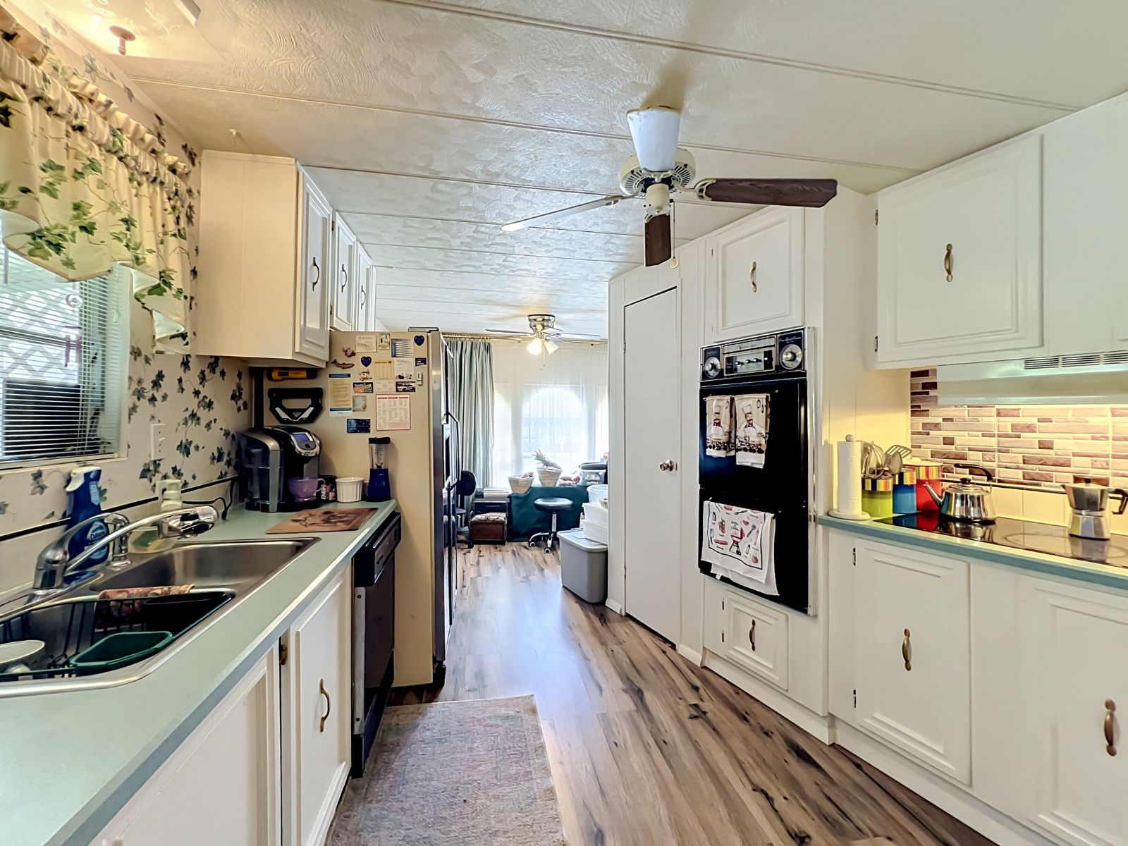 742 Dogwood Drive, Casselberry, Florida 32707, 3 Bedrooms Bedrooms, ,2 BathroomsBathrooms,55-Plus Mobile Home,For Sale,Dogwood Drive,4910
