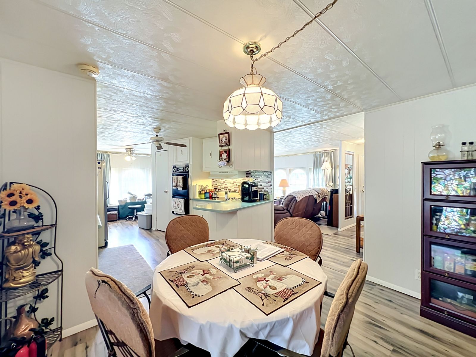 742 Dogwood Drive, Casselberry, Florida 32707, 3 Bedrooms Bedrooms, ,2 BathroomsBathrooms,55-Plus Mobile Home,For Sale,Dogwood Drive,4910