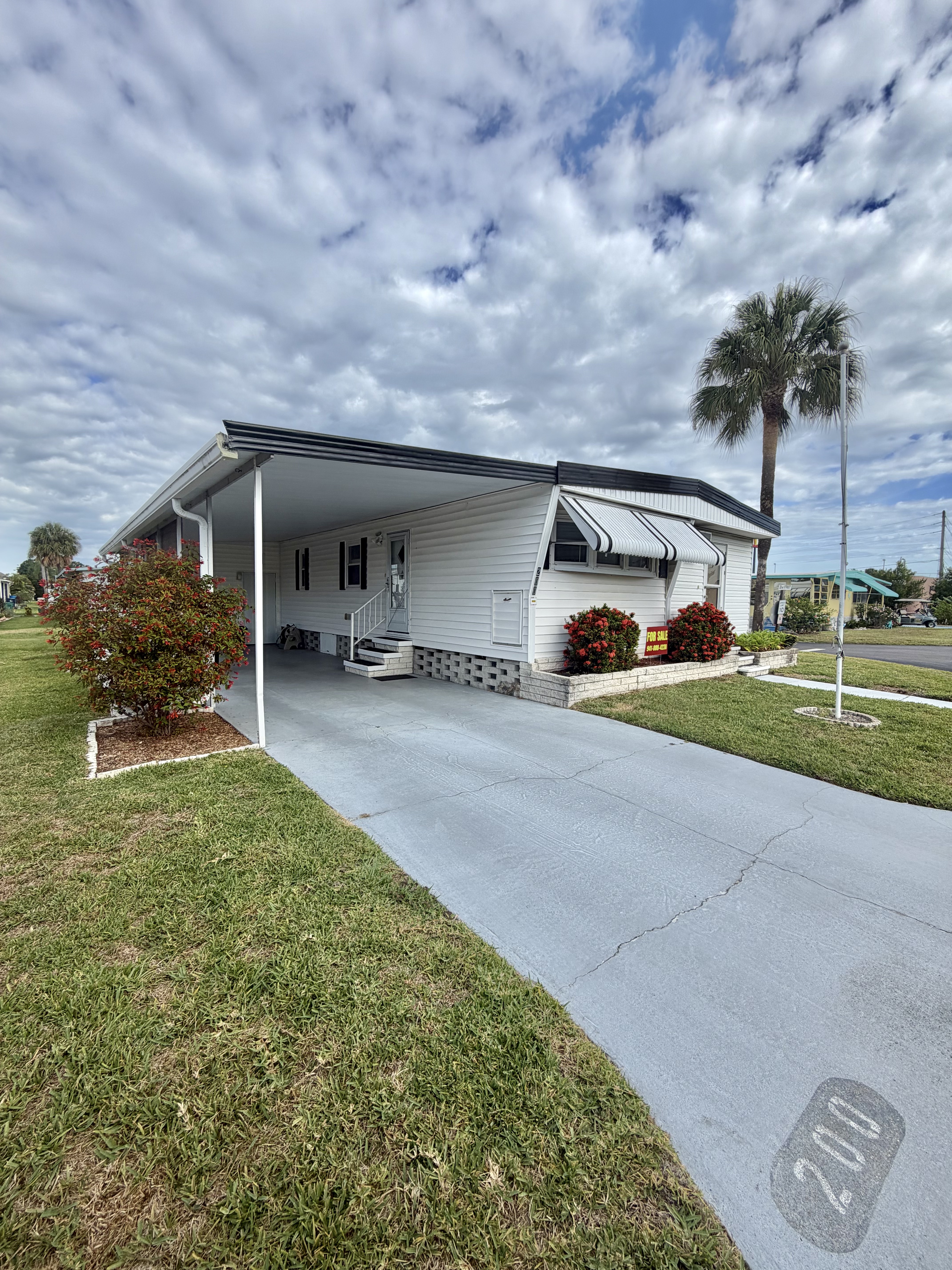 751 10th St E, Lot 200, Palmetto, Florida 34221, 2 Bedrooms Bedrooms, ,2 BathroomsBathrooms,55-Plus Mobile Home,For Sale,10th St E, Lot 200,4912