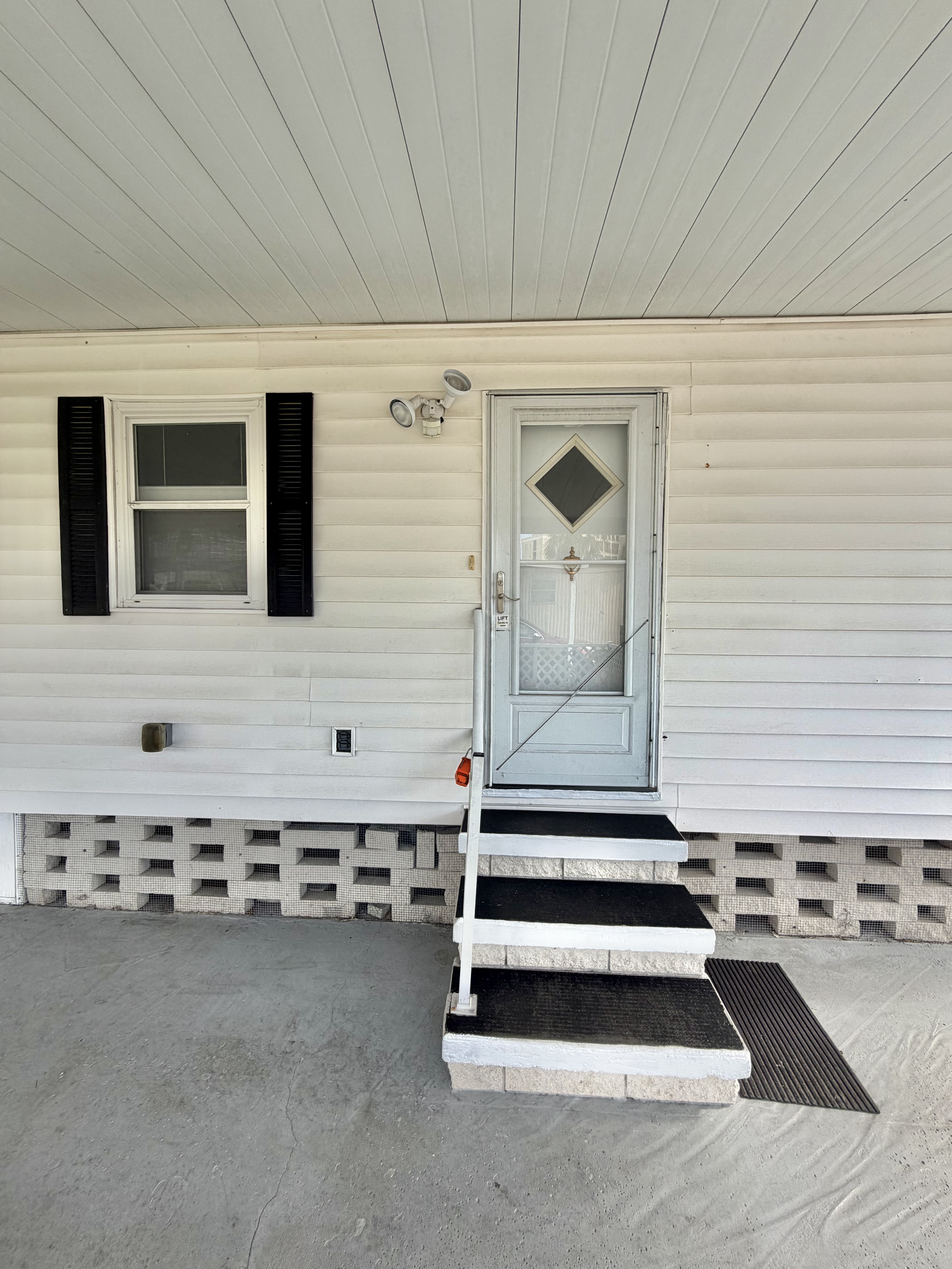 751 10th St E, Lot 200, Palmetto, Florida 34221, 2 Bedrooms Bedrooms, ,2 BathroomsBathrooms,55-Plus Mobile Home,For Sale,10th St E, Lot 200,4912