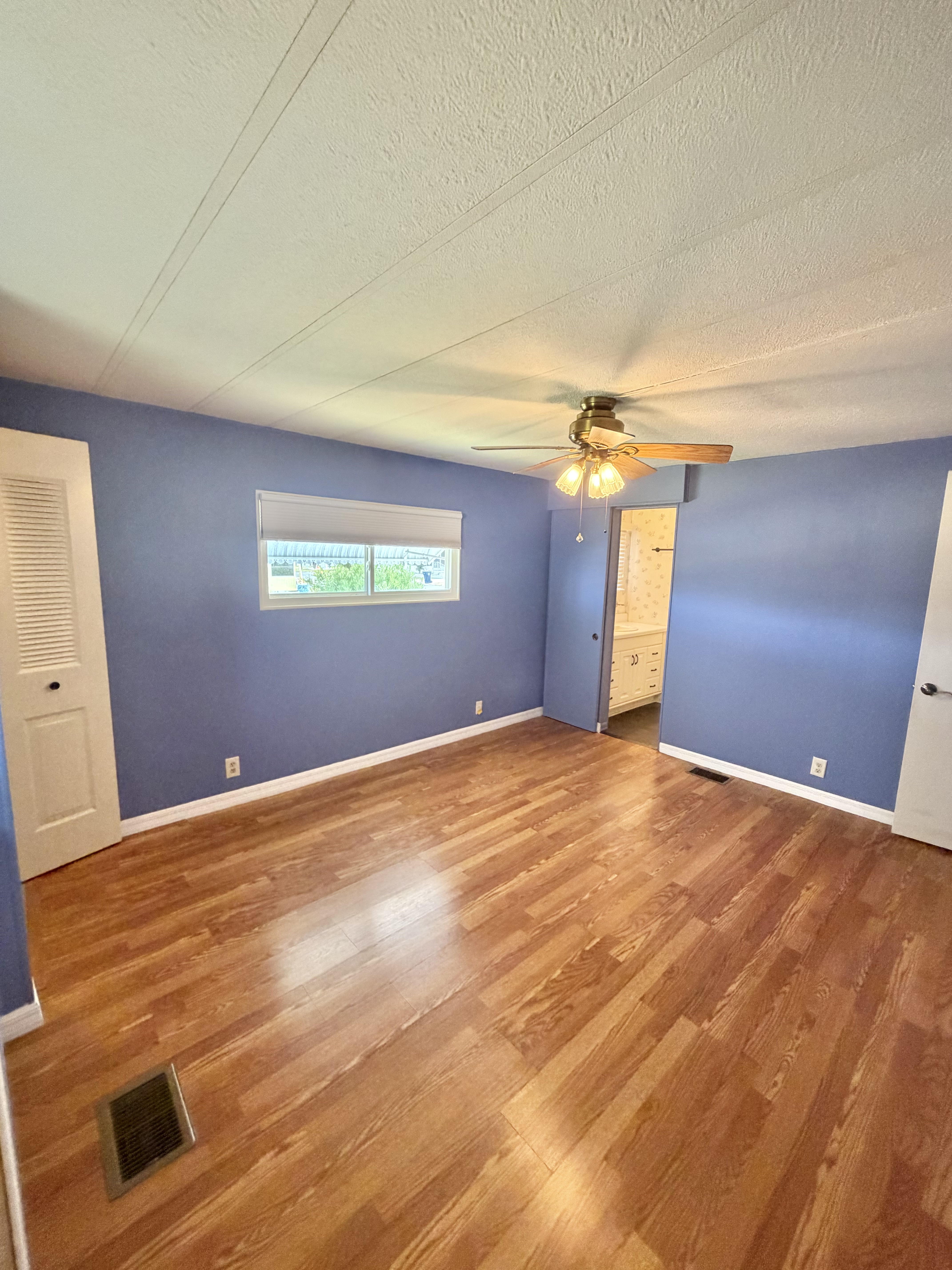 751 10th St E, Lot 200, Palmetto, Florida 34221, 2 Bedrooms Bedrooms, ,2 BathroomsBathrooms,55-Plus Mobile Home,For Sale,10th St E, Lot 200,4912
