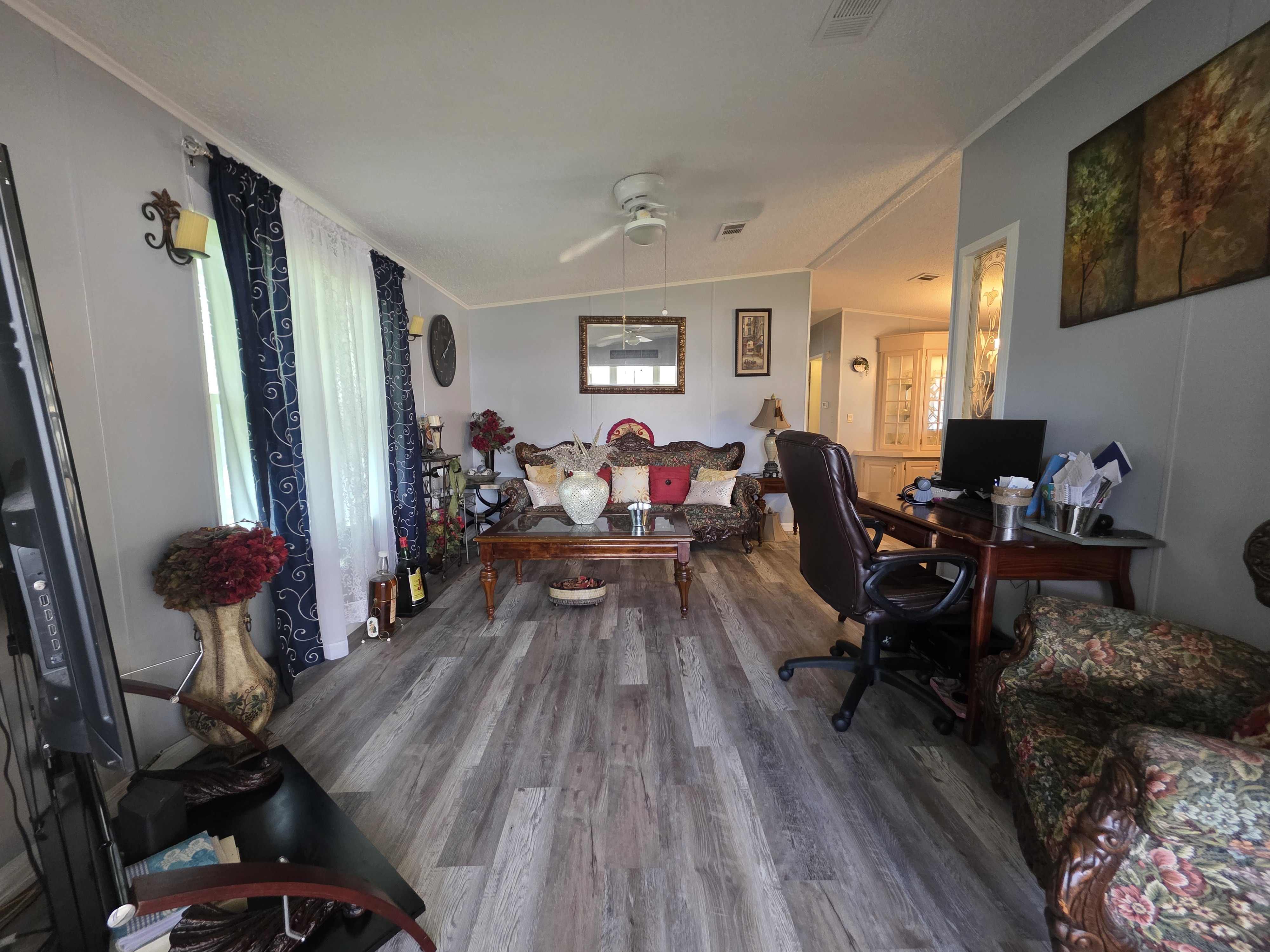 5130 ABC Rd, Lot 14, Lake Wales, Florida 33859, 2 Bedrooms Bedrooms, ,2 BathroomsBathrooms,55-Plus Mobile Home,For Sale,ABC Rd, Lot 14,4913