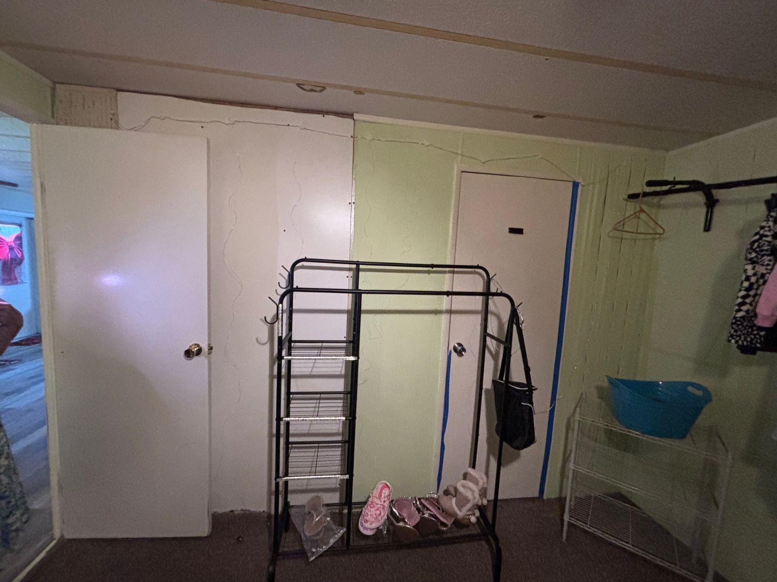130 Danny Drive, Valrico, Florida 33594, 2 Bedrooms Bedrooms, ,2 BathroomsBathrooms,55-Plus Mobile Home,For Sale,Danny Drive,4921