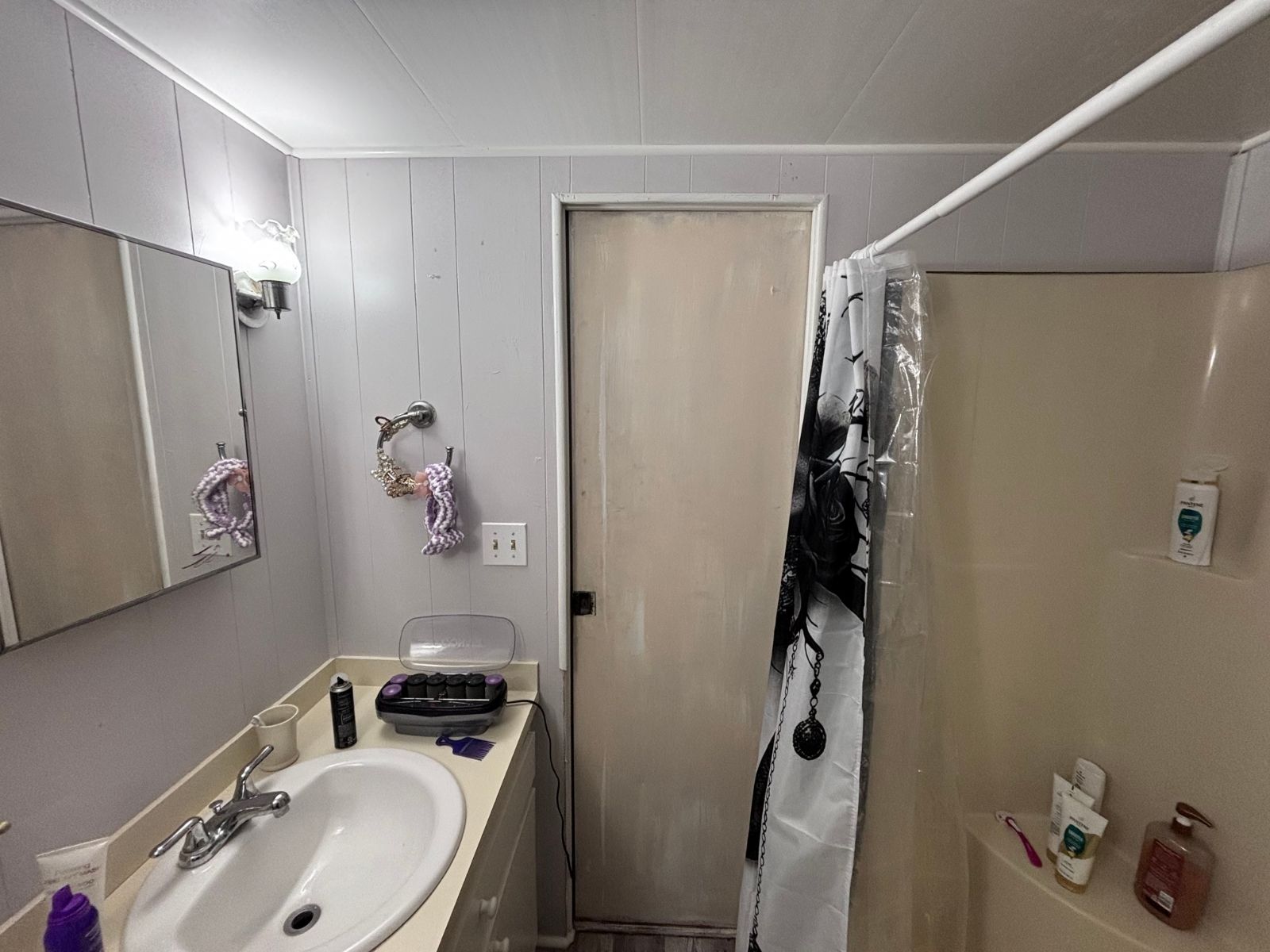 130 Danny Drive, Valrico, Florida 33594, 2 Bedrooms Bedrooms, ,2 BathroomsBathrooms,55-Plus Mobile Home,For Sale,Danny Drive,4921