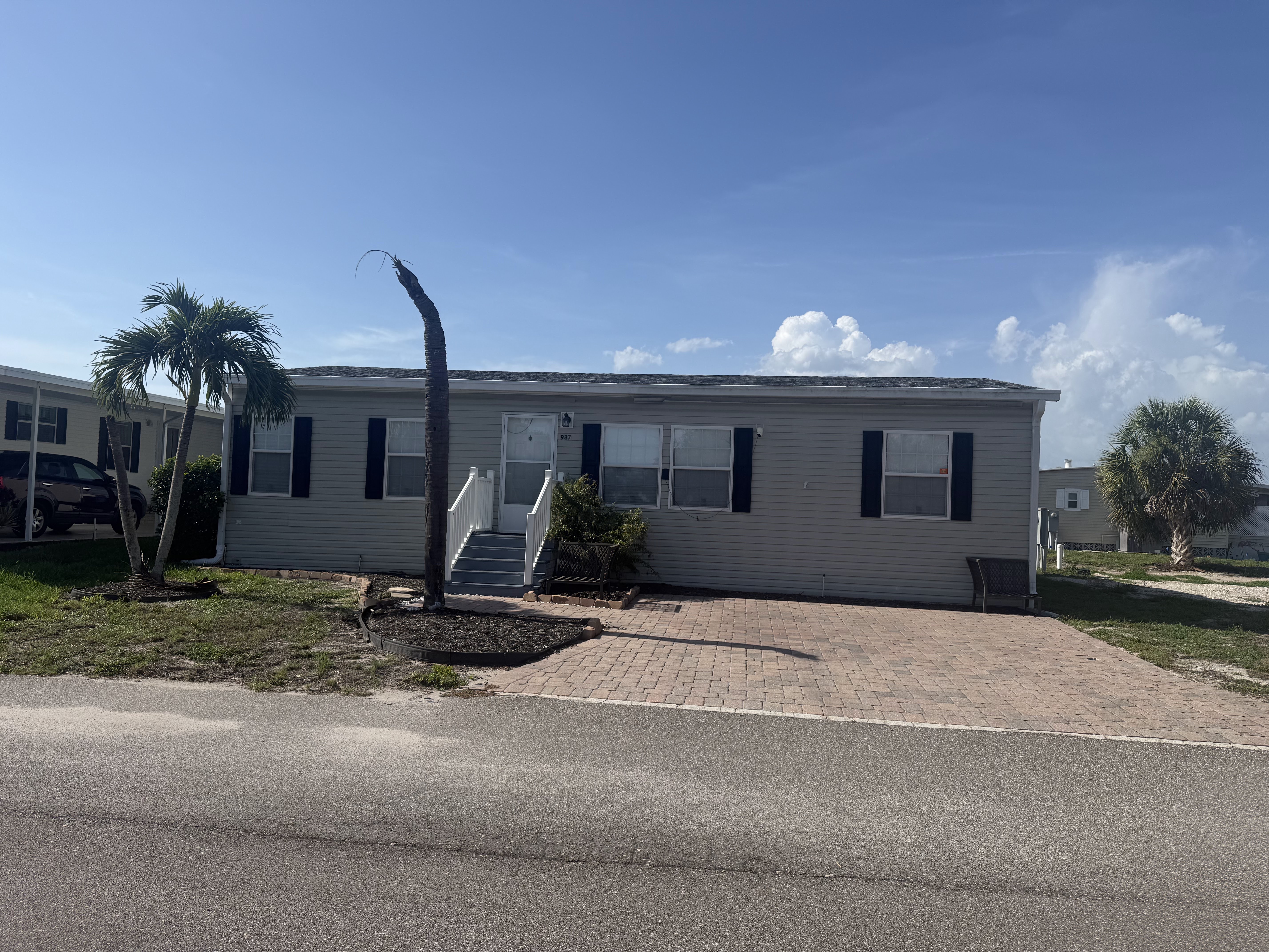 937 Antigua Ave W, Venice, Florida 34285, 3 Bedrooms Bedrooms, ,2 BathroomsBathrooms,55-Plus Mobile Home,For Sale,Antigua Ave W,4922