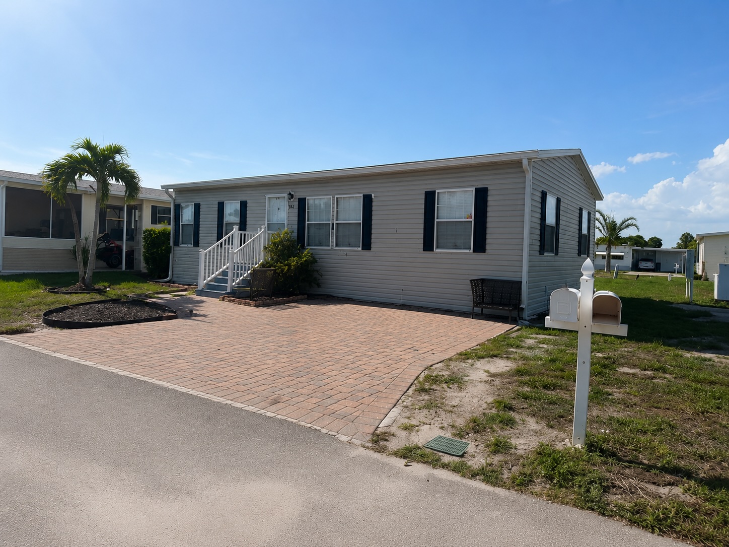 937 Antigua Ave W, Venice, Florida 34285, 3 Bedrooms Bedrooms, ,2 BathroomsBathrooms,55-Plus Mobile Home,For Sale,Antigua Ave W,4922