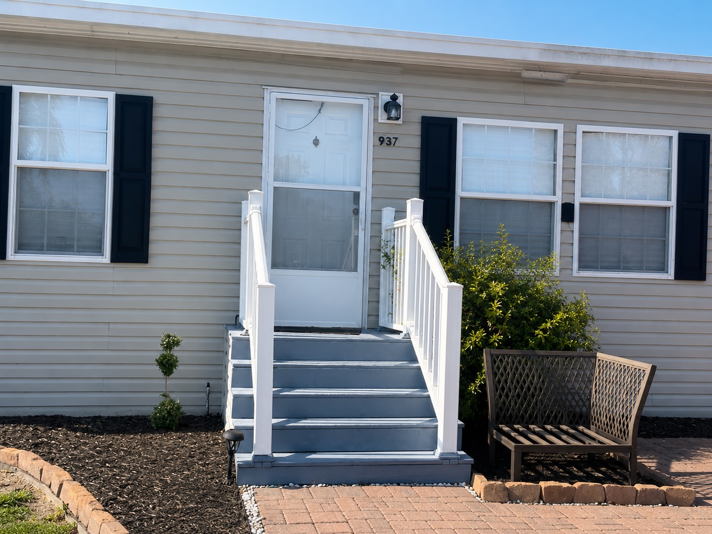 937 Antigua Ave W, Venice, Florida 34285, 3 Bedrooms Bedrooms, ,2 BathroomsBathrooms,55-Plus Mobile Home,For Sale,Antigua Ave W,4922