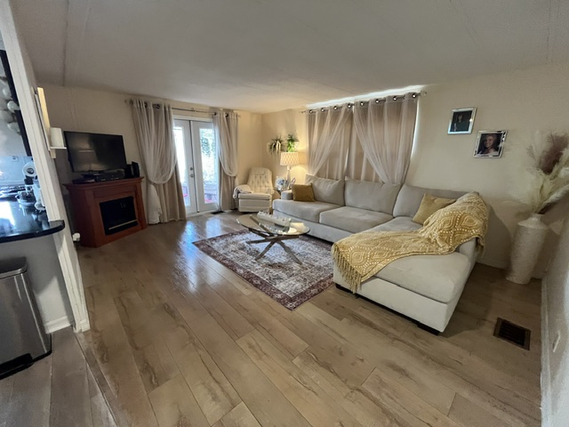 6700 150th Ave N, Lot 617, Clearwater, Florida 33764, 2 Bedrooms Bedrooms, ,2 BathroomsBathrooms,55-Plus Mobile Home,For Sale,150th Ave N, Lot 617,4925