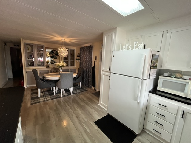 6700 150th Ave N, Lot 617, Clearwater, Florida 33764, 2 Bedrooms Bedrooms, ,2 BathroomsBathrooms,55-Plus Mobile Home,For Sale,150th Ave N, Lot 617,4925