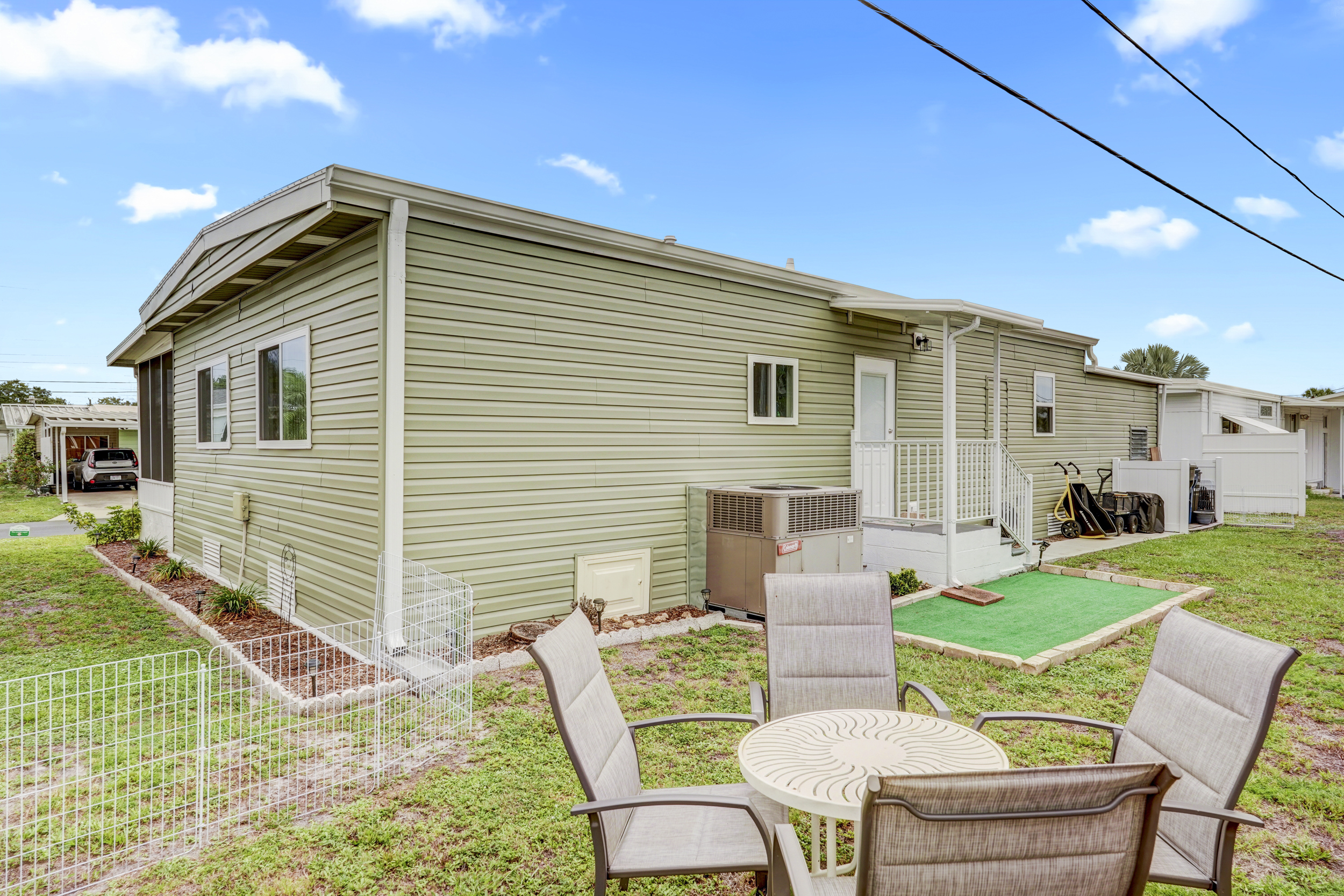 912 52nd Ave Ter W, Bradenton, Florida 34207, 2 Bedrooms Bedrooms, ,2 BathroomsBathrooms,55-Plus Mobile Home,For Sale,52nd Ave Ter W,4927