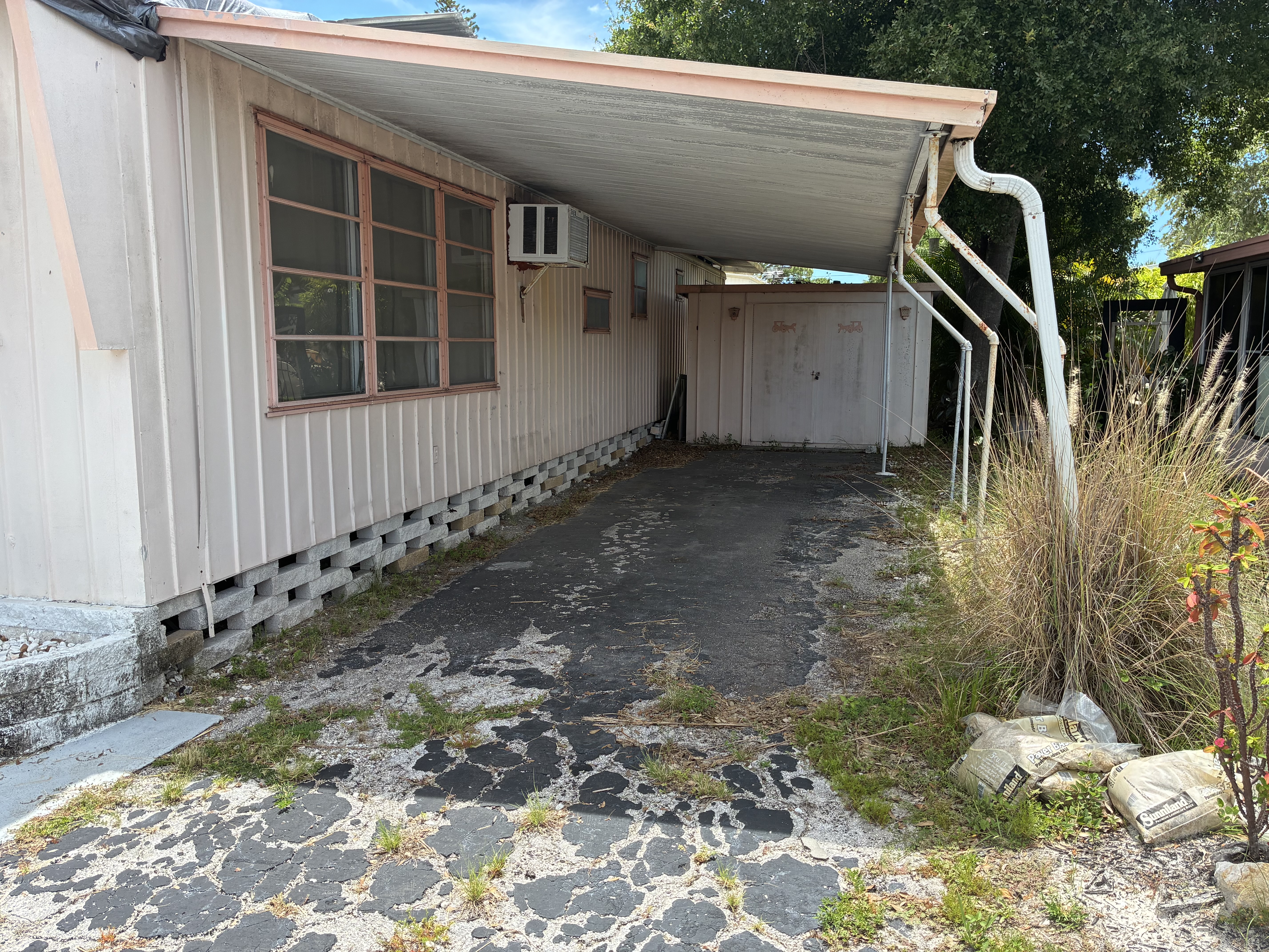 5757 66th St N, Lot 171, St Petersburg, Florida 33709, 3 Bedrooms Bedrooms, ,2 BathroomsBathrooms,55-Plus Mobile Home,For Sale,66th St N, Lot 171,4928