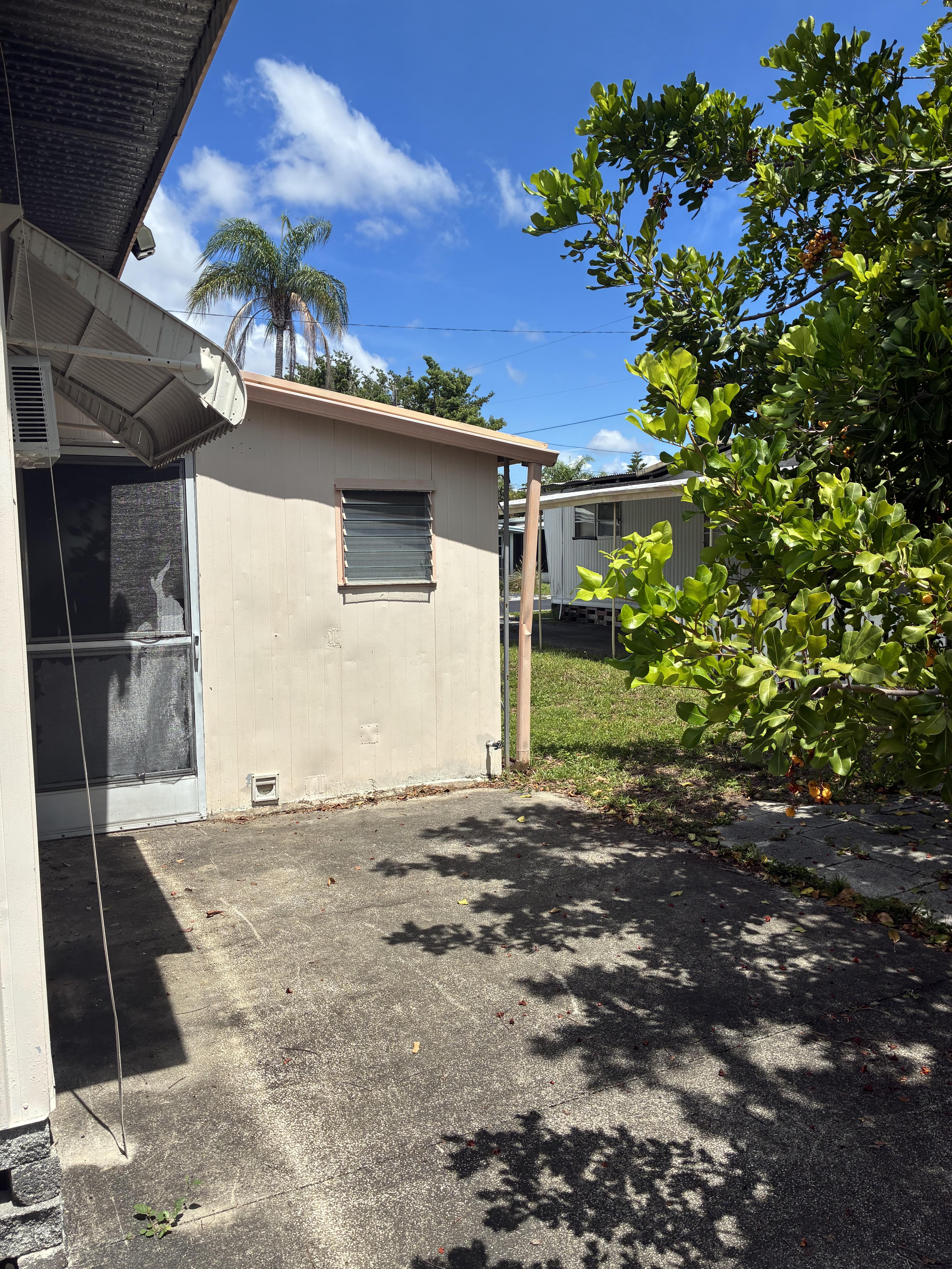 5757 66th St N, Lot 171, St Petersburg, Florida 33709, 3 Bedrooms Bedrooms, ,2 BathroomsBathrooms,55-Plus Mobile Home,For Sale,66th St N, Lot 171,4928