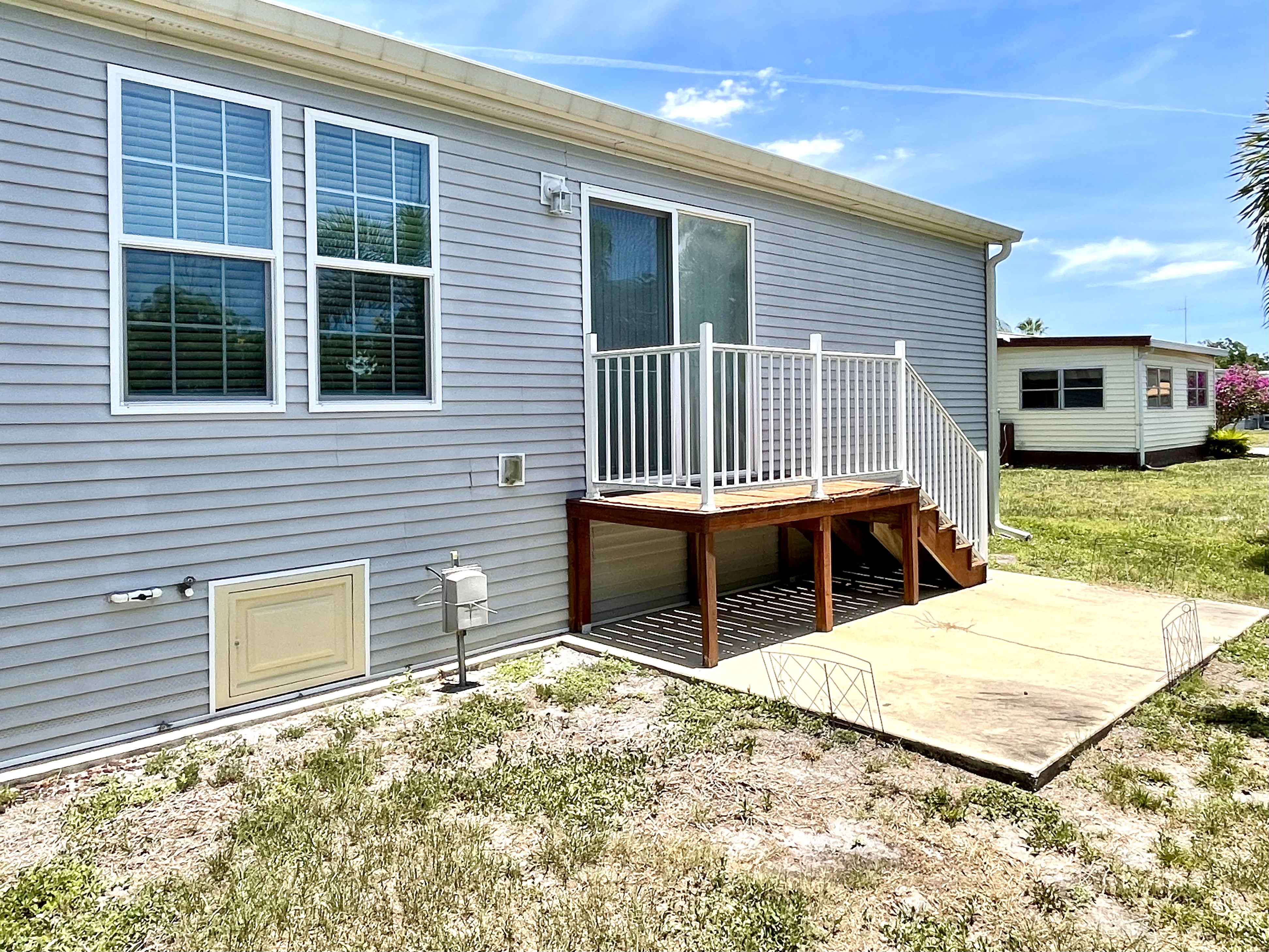 477 Sunset Circle S, Ellenton, Florida 34222, 1 Bedroom Bedrooms, ,2 BathroomsBathrooms,55-Plus Mobile Home,For Sale,Sunset Circle S,4929