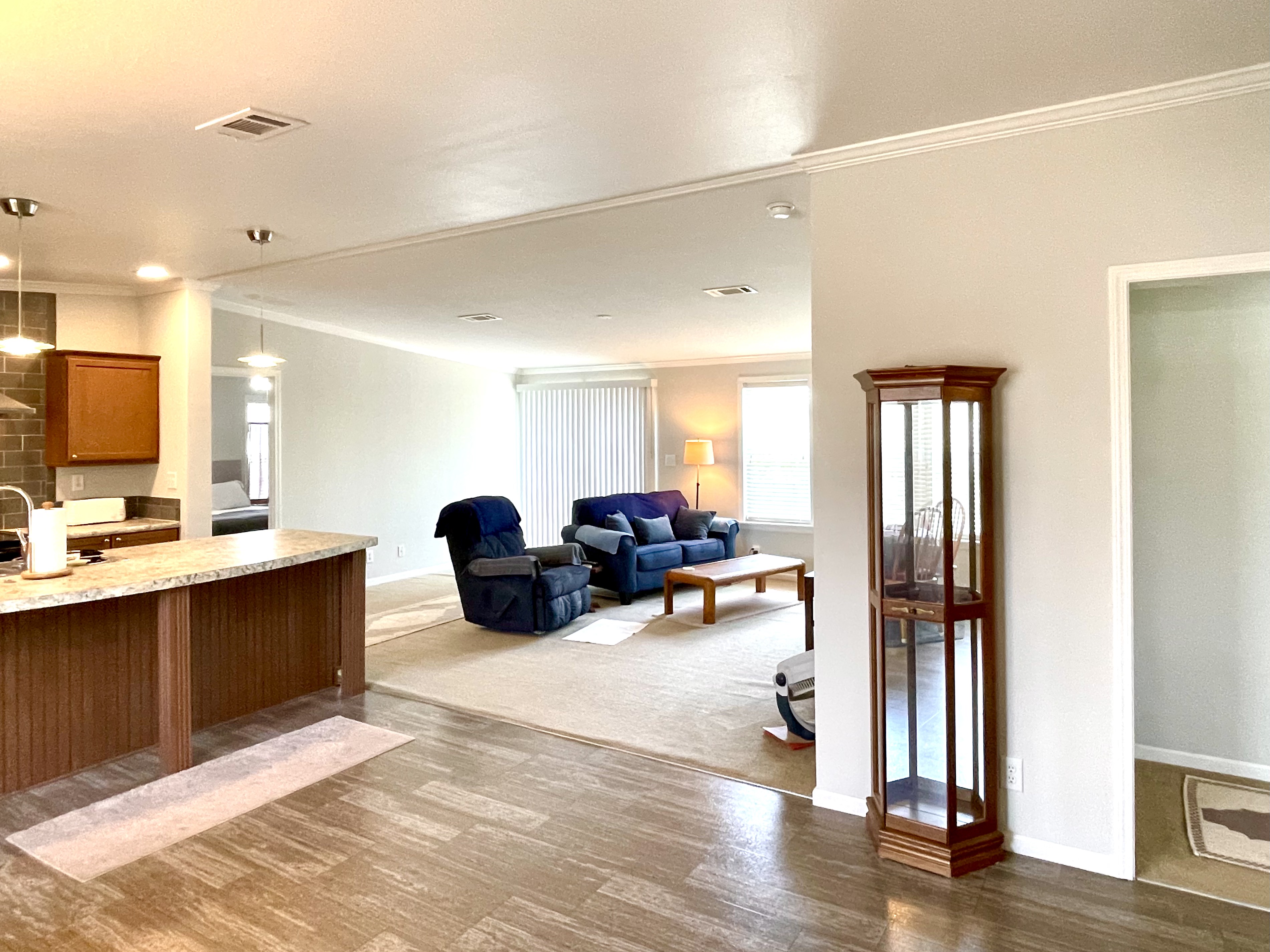 477 Sunset Circle S, Ellenton, Florida 34222, 1 Bedroom Bedrooms, ,2 BathroomsBathrooms,55-Plus Mobile Home,For Sale,Sunset Circle S,4929