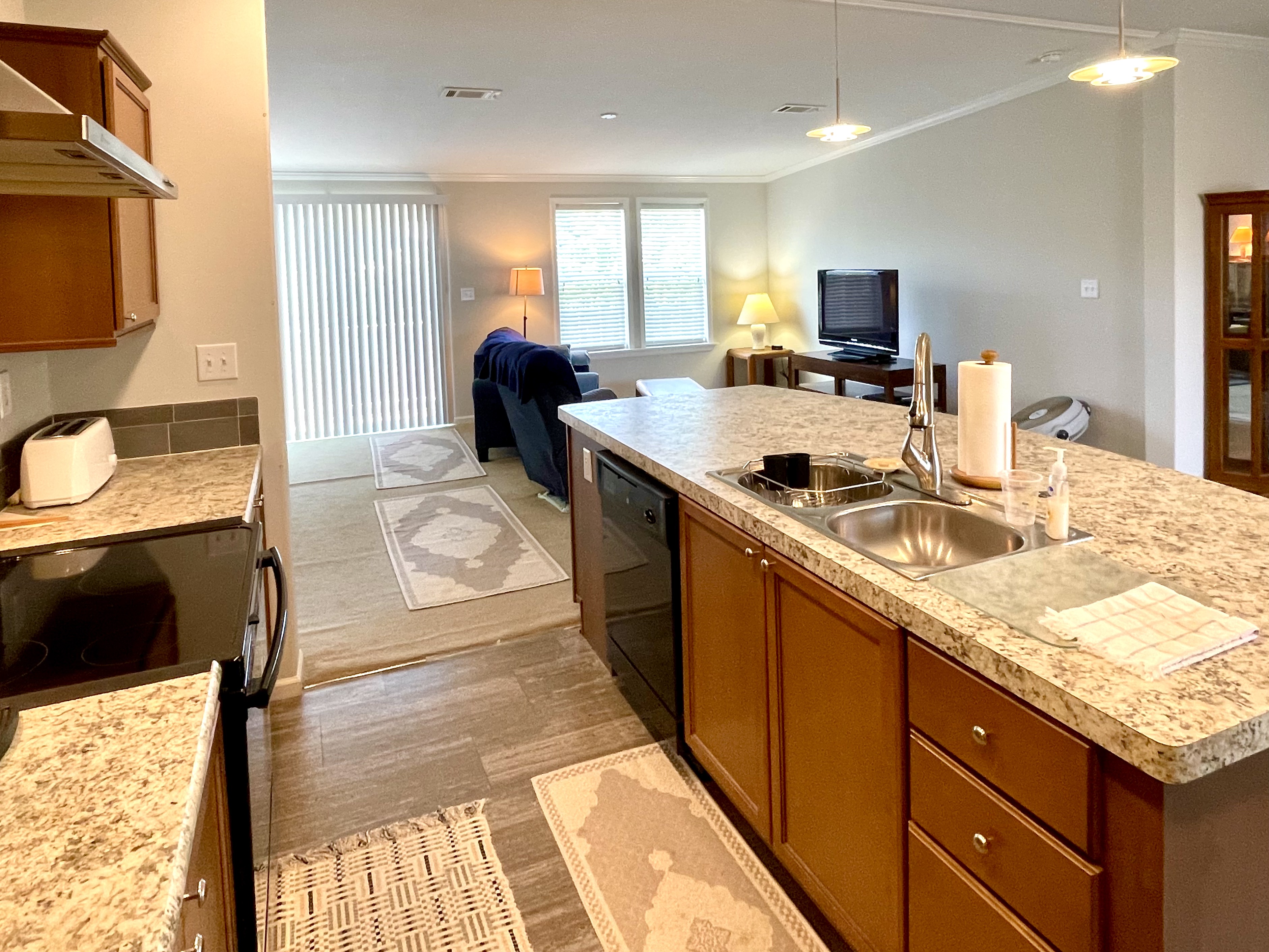 477 Sunset Circle S, Ellenton, Florida 34222, 1 Bedroom Bedrooms, ,2 BathroomsBathrooms,55-Plus Mobile Home,For Sale,Sunset Circle S,4929
