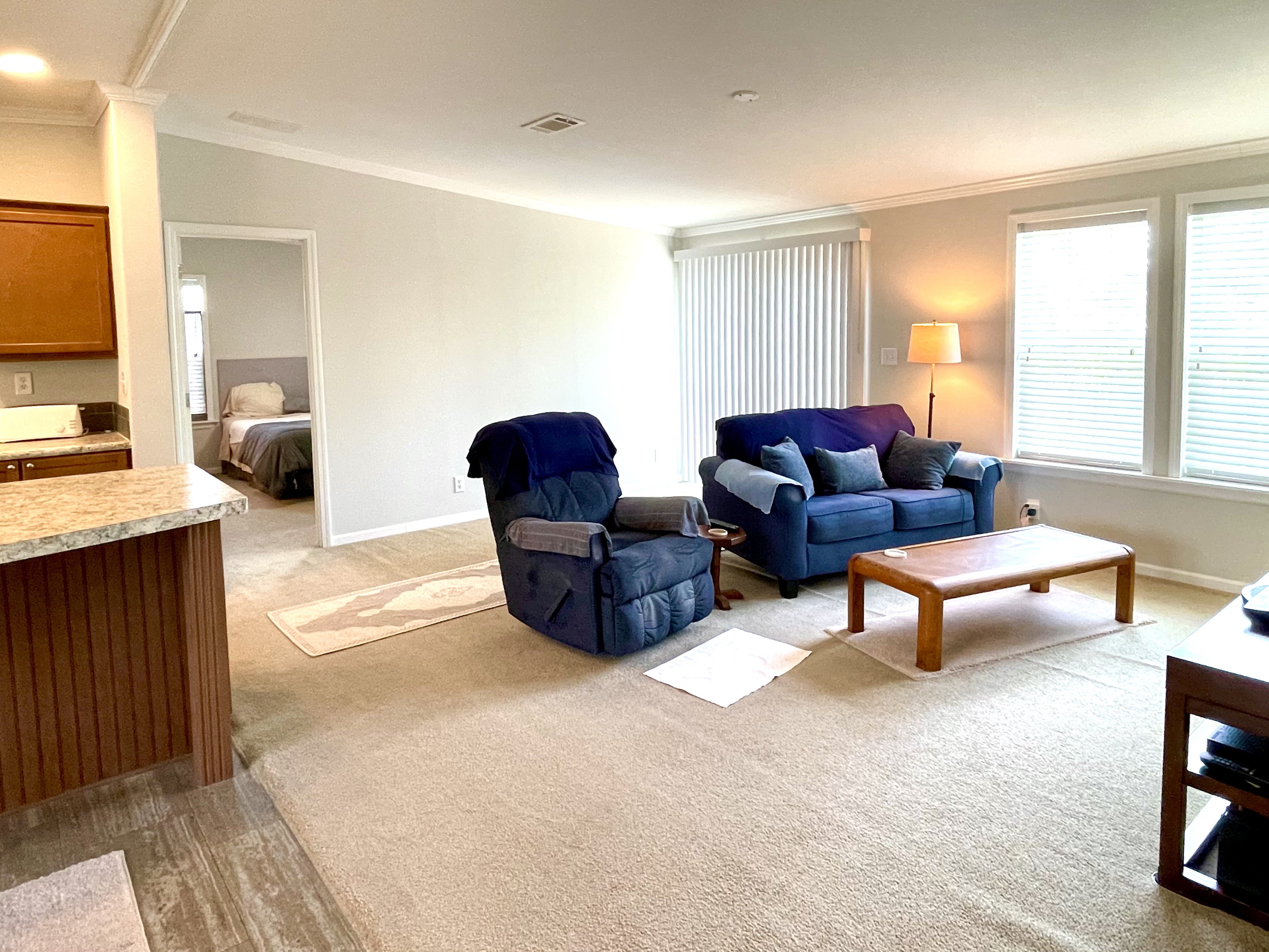 477 Sunset Circle S, Ellenton, Florida 34222, 1 Bedroom Bedrooms, ,2 BathroomsBathrooms,55-Plus Mobile Home,For Sale,Sunset Circle S,4929