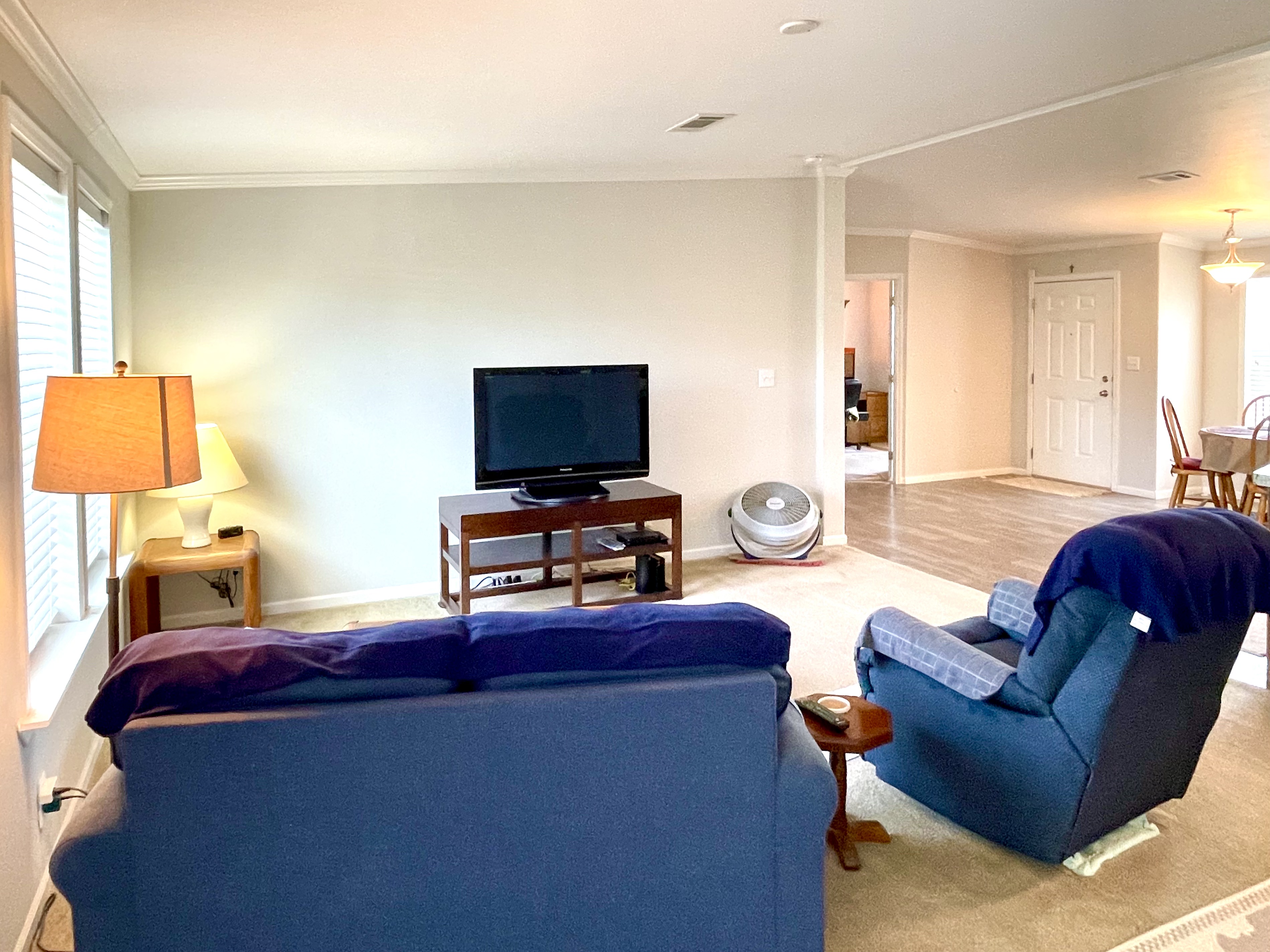 477 Sunset Circle S, Ellenton, Florida 34222, 1 Bedroom Bedrooms, ,2 BathroomsBathrooms,55-Plus Mobile Home,For Sale,Sunset Circle S,4929