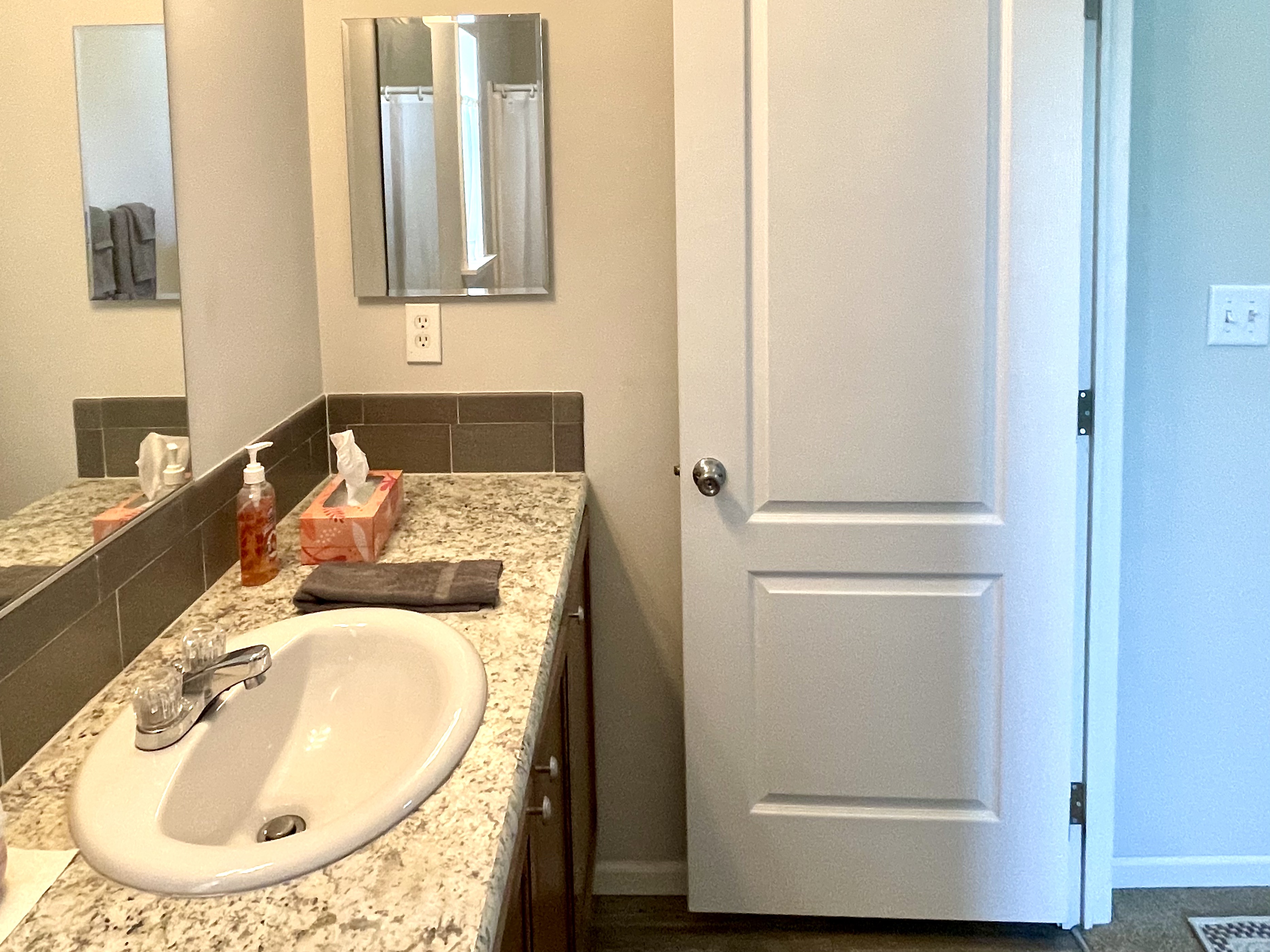 477 Sunset Circle S, Ellenton, Florida 34222, 1 Bedroom Bedrooms, ,2 BathroomsBathrooms,55-Plus Mobile Home,For Sale,Sunset Circle S,4929