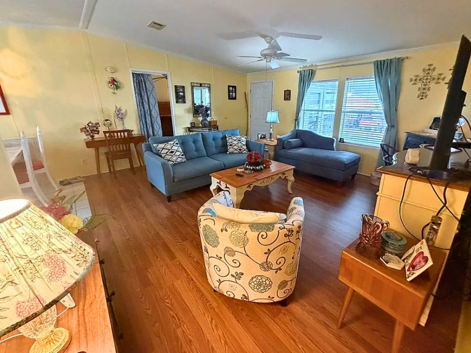 37701 El Sol Ave, Zephyrhills, Florida 33541, 3 Bedrooms Bedrooms, ,2 BathroomsBathrooms,55-Plus Mobile Home,For Sale,El Sol Ave,4932