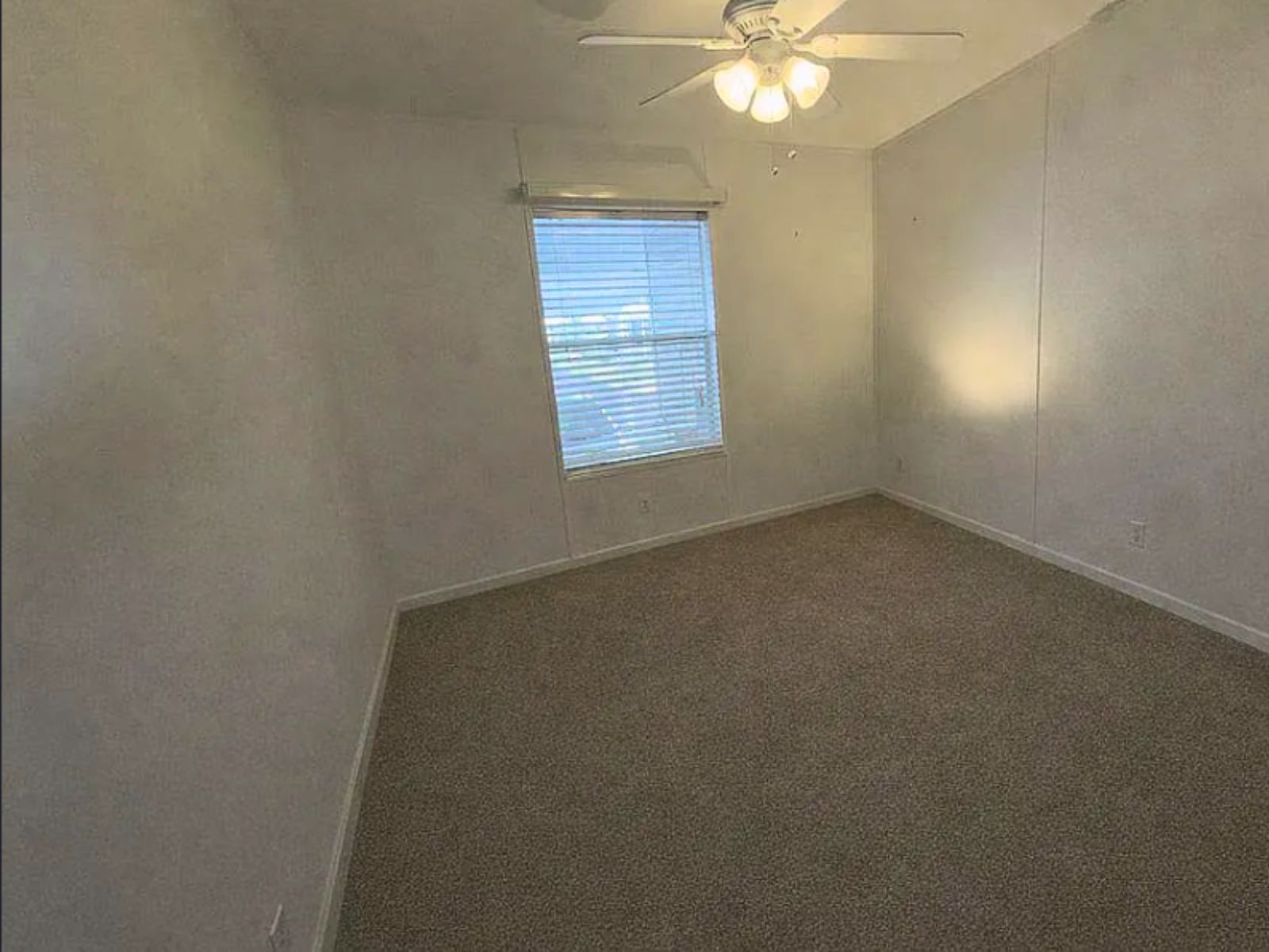 37701 El Sol Ave, Zephyrhills, Florida 33541, 3 Bedrooms Bedrooms, ,2 BathroomsBathrooms,55-Plus Mobile Home,For Sale,El Sol Ave,4932