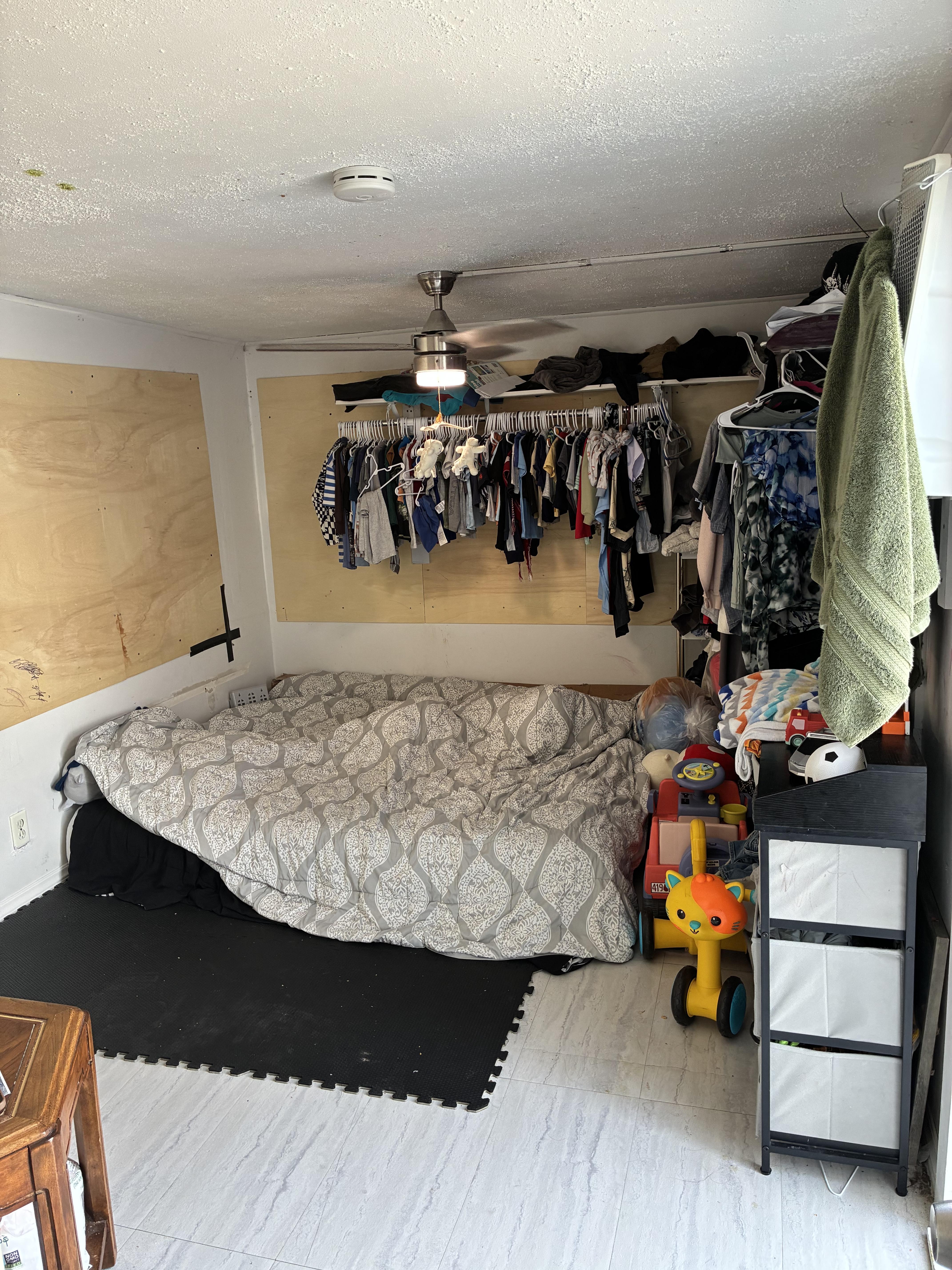 4000 24th St N, Lot 1006, St Petersburg, Florida 33714, 1 Bedroom Bedrooms, ,1 BathroomBathrooms,All - Age Mobile Home,For Sale,24th St N, Lot 1006,4935