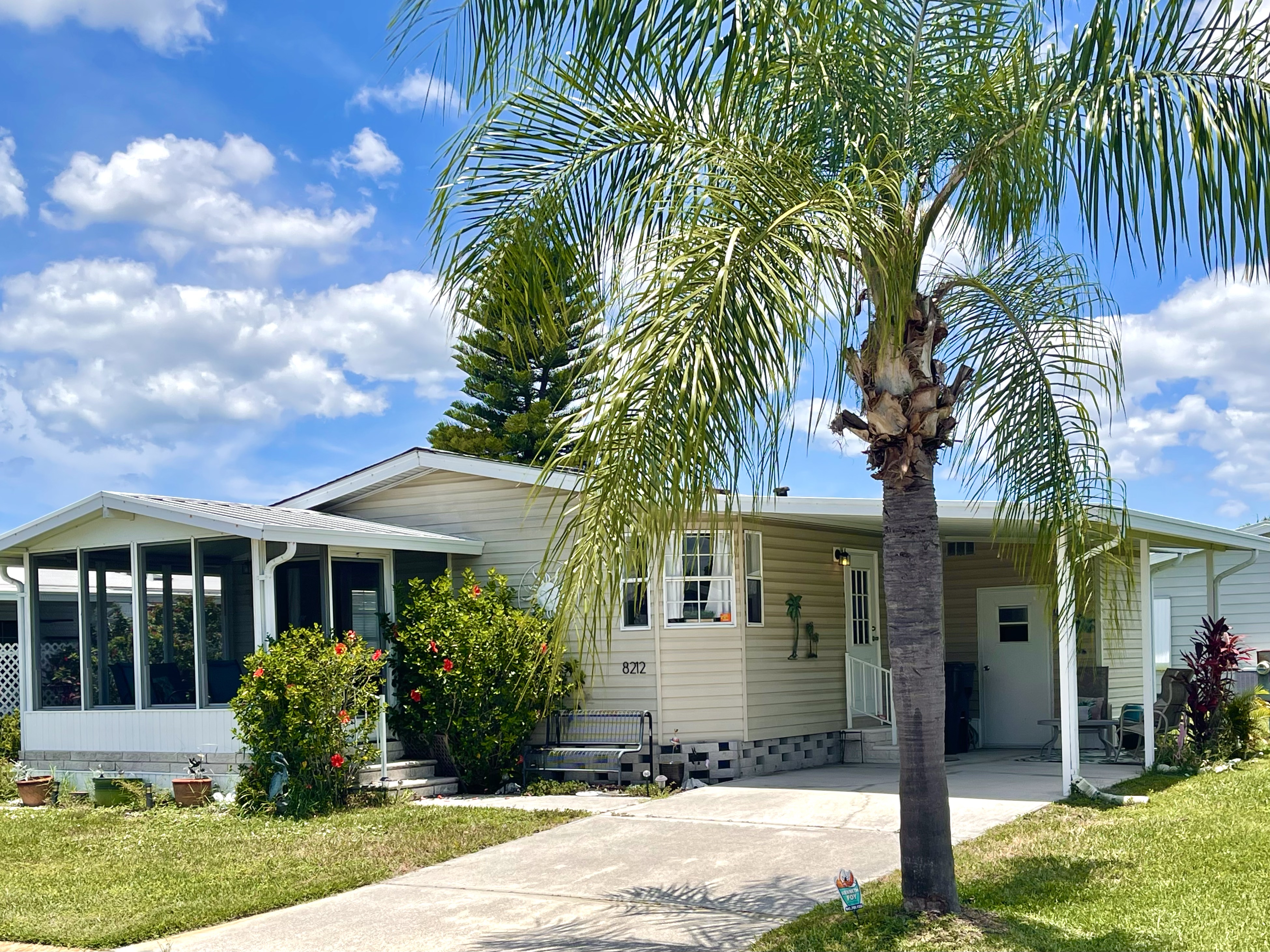 8212 Lemonwood Drive N, Ellenton, Florida 34222, 2 Bedrooms Bedrooms, ,2 BathroomsBathrooms,55-Plus Mobile Home,For Sale,Lemonwood Drive N,4937