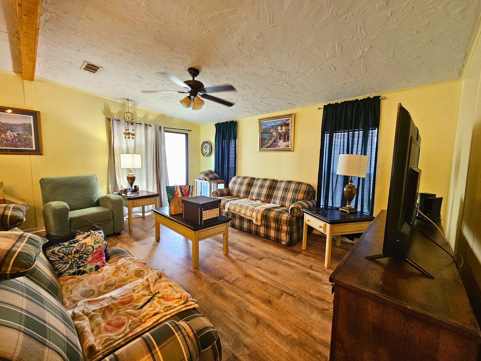 310 Pridgeon St, Lakeland, Florida 33813, 2 Bedrooms Bedrooms, ,2 BathroomsBathrooms,55-Plus Mobile Home,For Sale,Pridgeon St,4940
