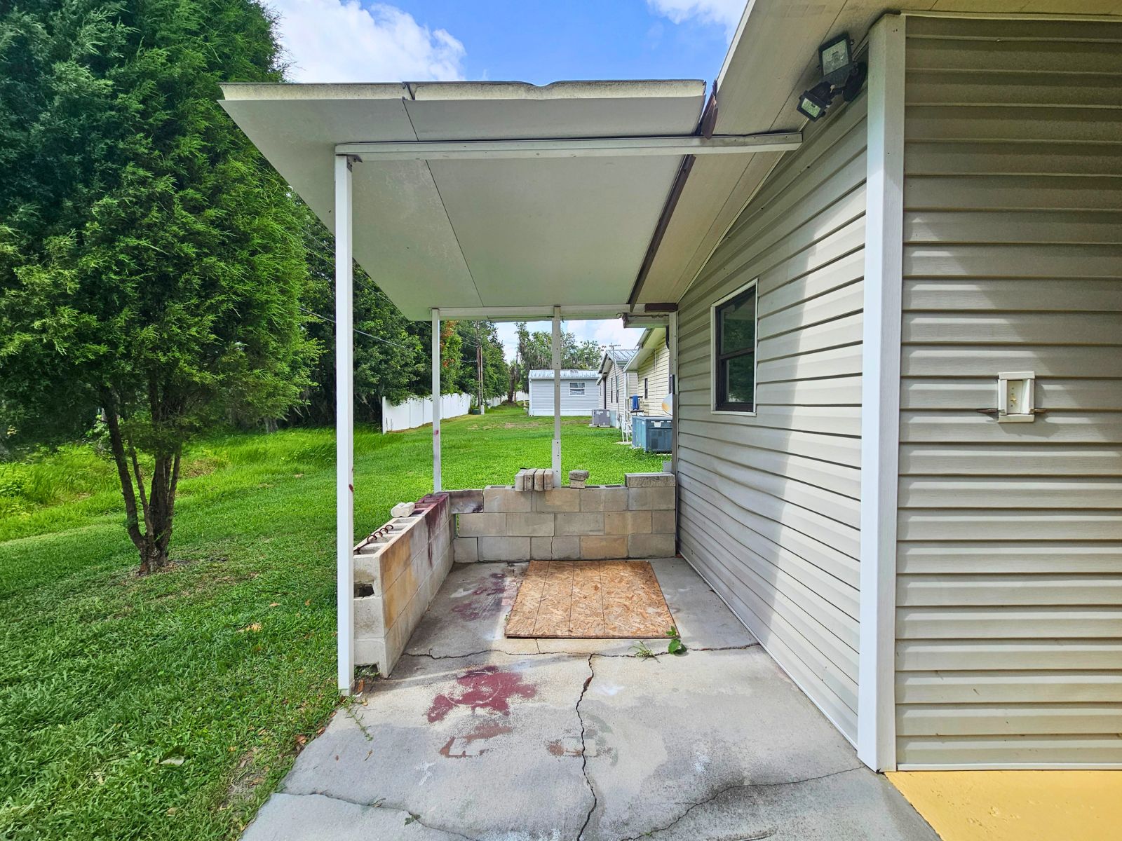 310 Pridgeon St, Lakeland, Florida 33813, 2 Bedrooms Bedrooms, ,2 BathroomsBathrooms,55-Plus Mobile Home,For Sale,Pridgeon St,4940
