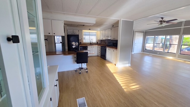 15777 Bolesta Rd, Clearwater, Florida 33760, 2 Bedrooms Bedrooms, ,2 BathroomsBathrooms,55-Plus Mobile Home,For Sale,Bolesta Rd,4941