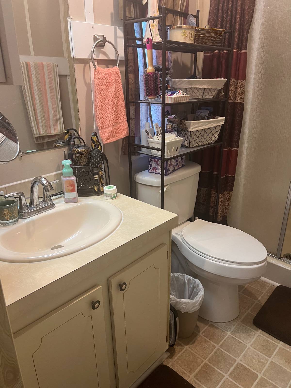 5700 Bayshore Rd, Lot 315, Palmetto, Florida 34221, 2 Bedrooms Bedrooms, ,2 BathroomsBathrooms,55-Plus Mobile Home,For Sale,Bayshore Rd, Lot 315,4943