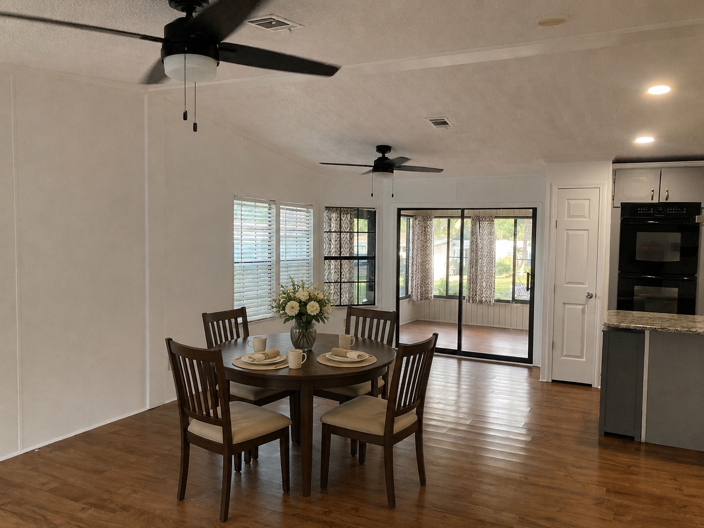10117 Shadow Oak Dr, Riverview, Florida 33569, 2 Bedrooms Bedrooms, ,2 BathroomsBathrooms,55-Plus Mobile Home,For Sale,Shadow Oak Dr,4945
