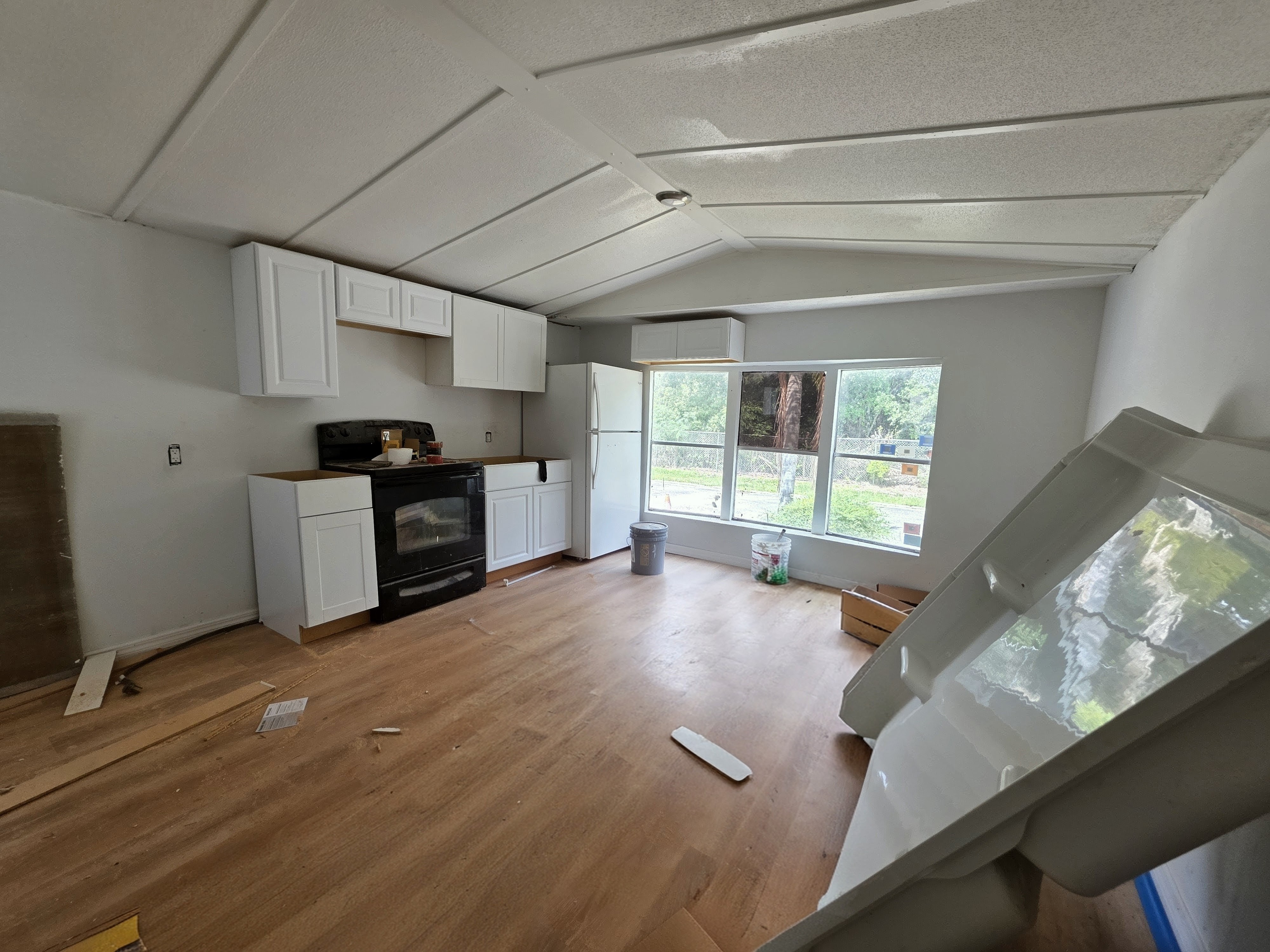 1200 N Davis Ave, Lot 19, Lakeland, Florida 33805, 3 Bedrooms Bedrooms, ,1 BathroomBathrooms,All - Age Mobile Home,For Sale,N Davis Ave, Lot 19,4947