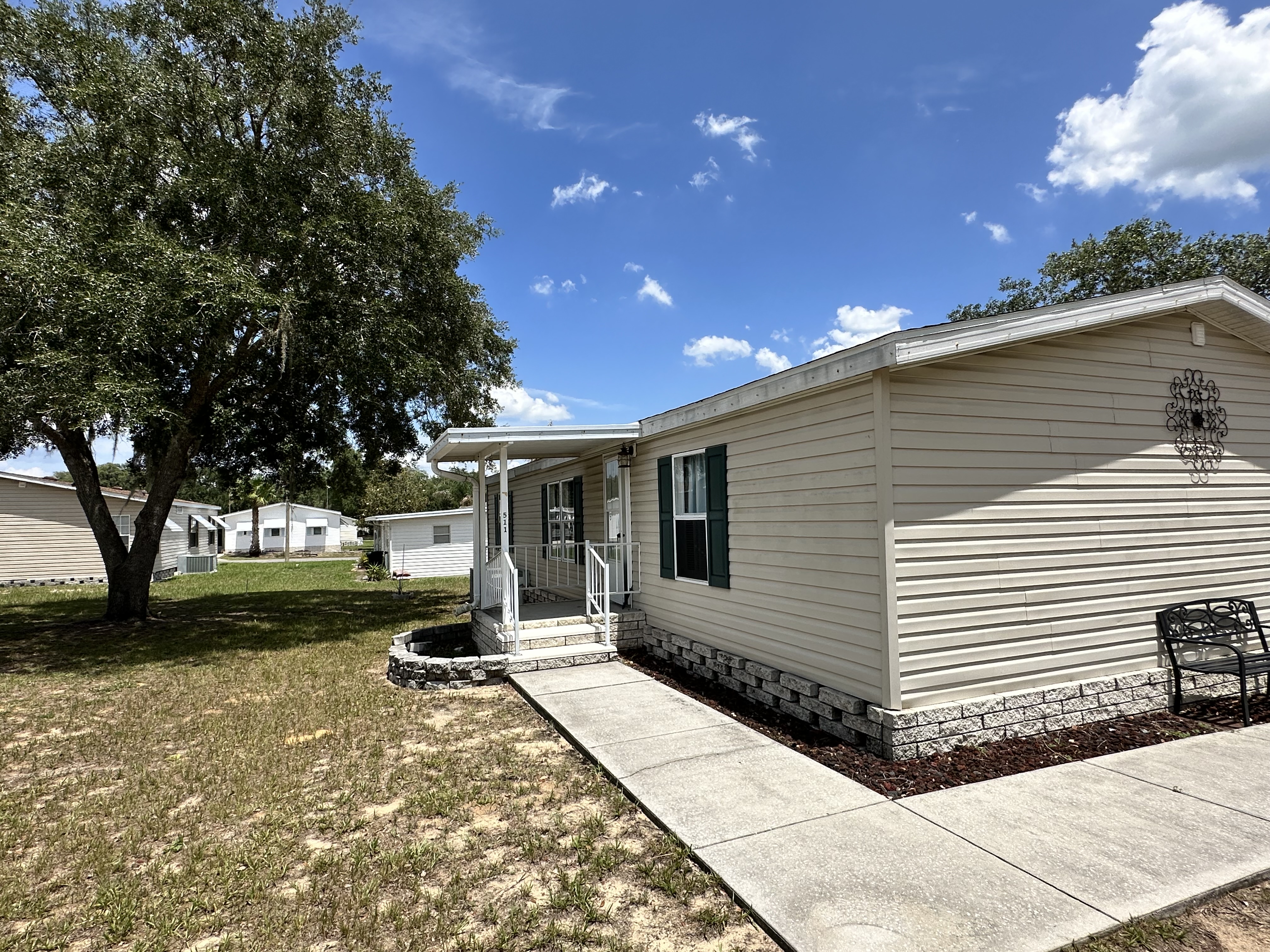 511 Camellia Drive, Fruitland Park, Florida 34731, 3 Bedrooms Bedrooms, ,2 BathroomsBathrooms,55-Plus Mobile Home,For Sale,Camellia Drive,4949