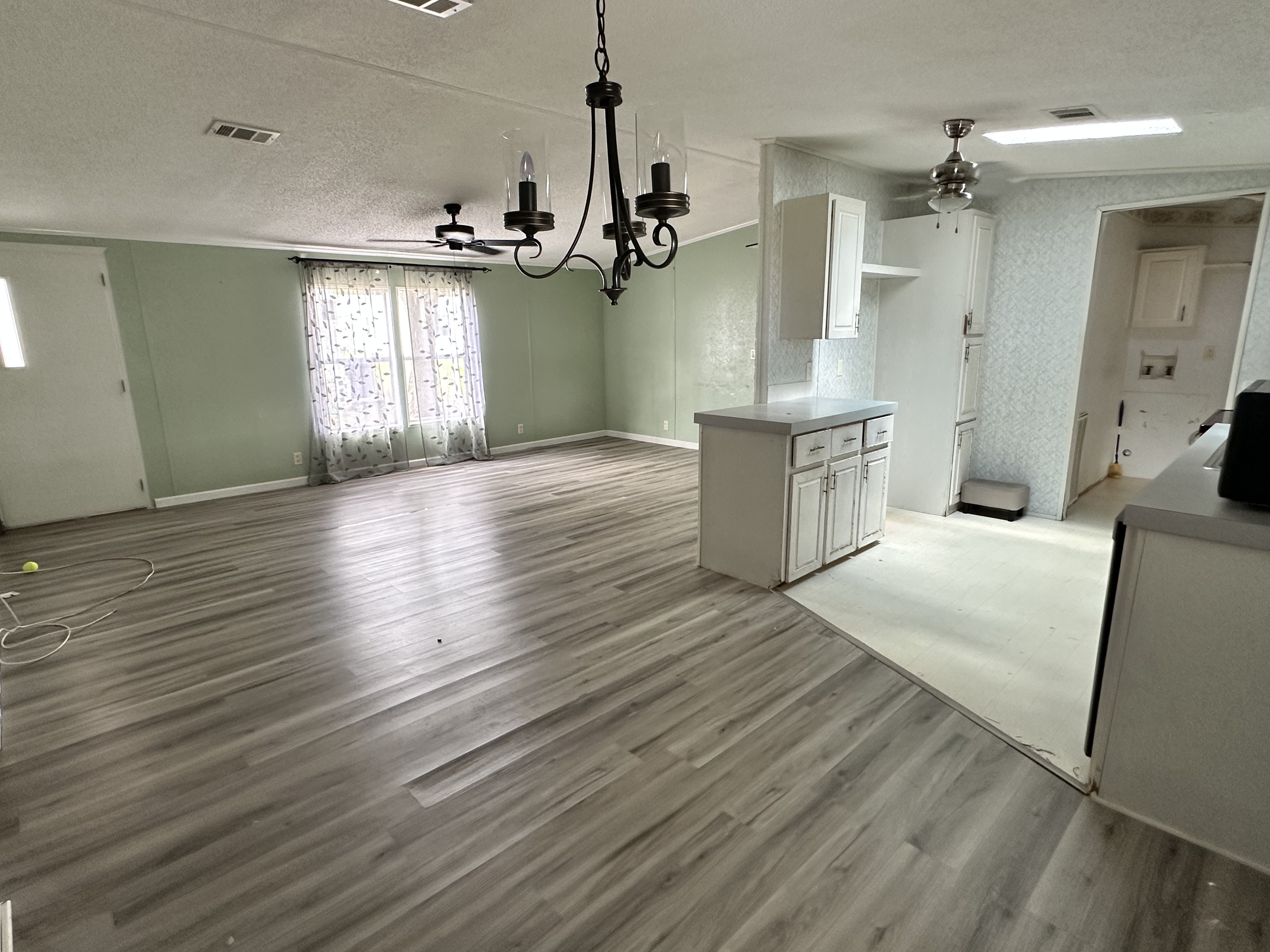 511 Camellia Drive, Fruitland Park, Florida 34731, 3 Bedrooms Bedrooms, ,2 BathroomsBathrooms,55-Plus Mobile Home,For Sale,Camellia Drive,4949