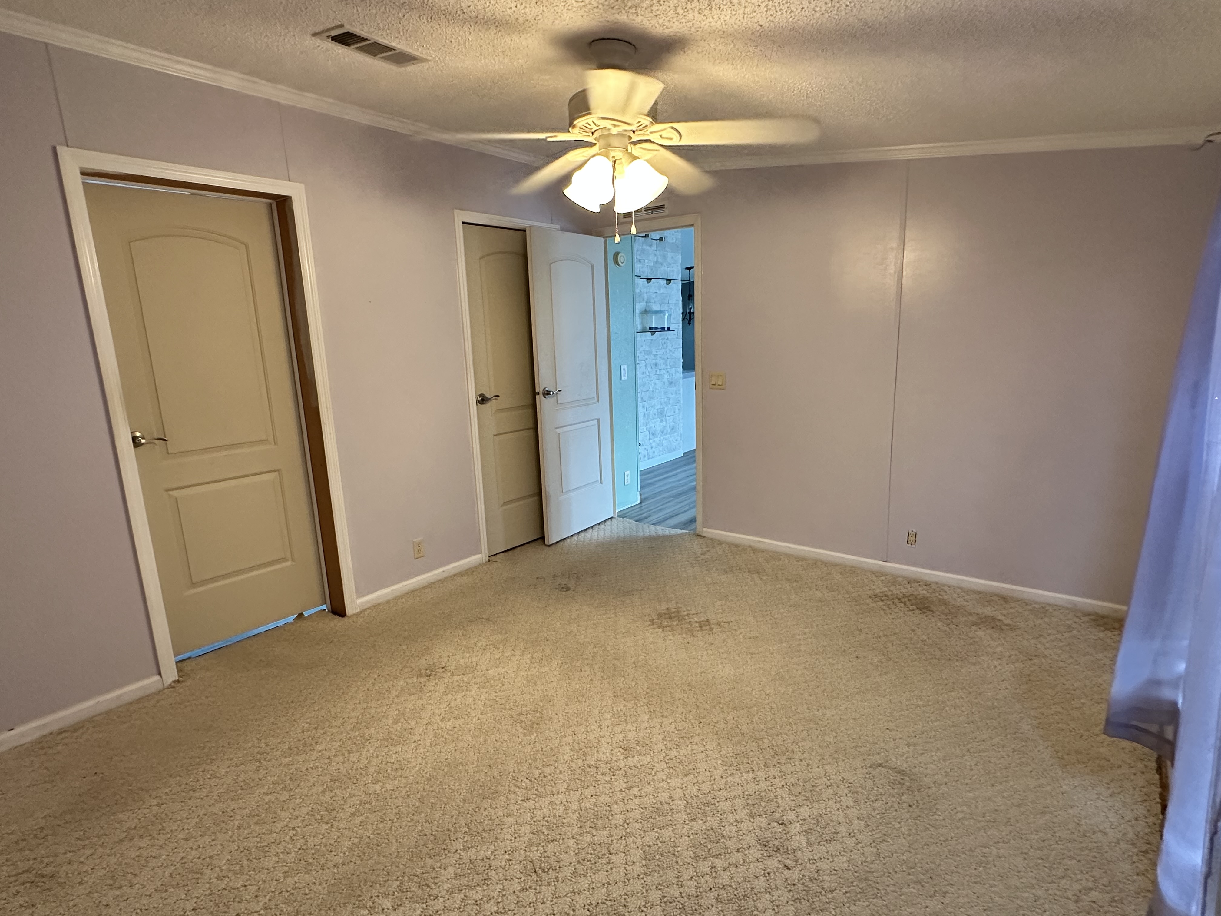 511 Camellia Drive, Fruitland Park, Florida 34731, 3 Bedrooms Bedrooms, ,2 BathroomsBathrooms,55-Plus Mobile Home,For Sale,Camellia Drive,4949