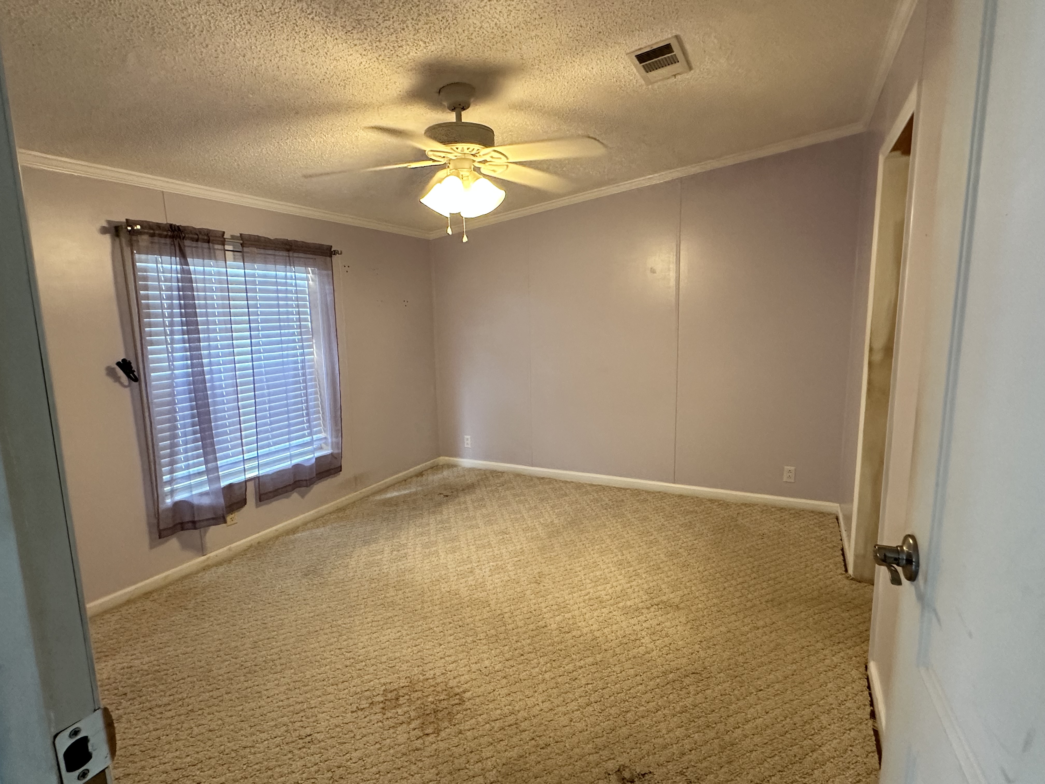 511 Camellia Drive, Fruitland Park, Florida 34731, 3 Bedrooms Bedrooms, ,2 BathroomsBathrooms,55-Plus Mobile Home,For Sale,Camellia Drive,4949