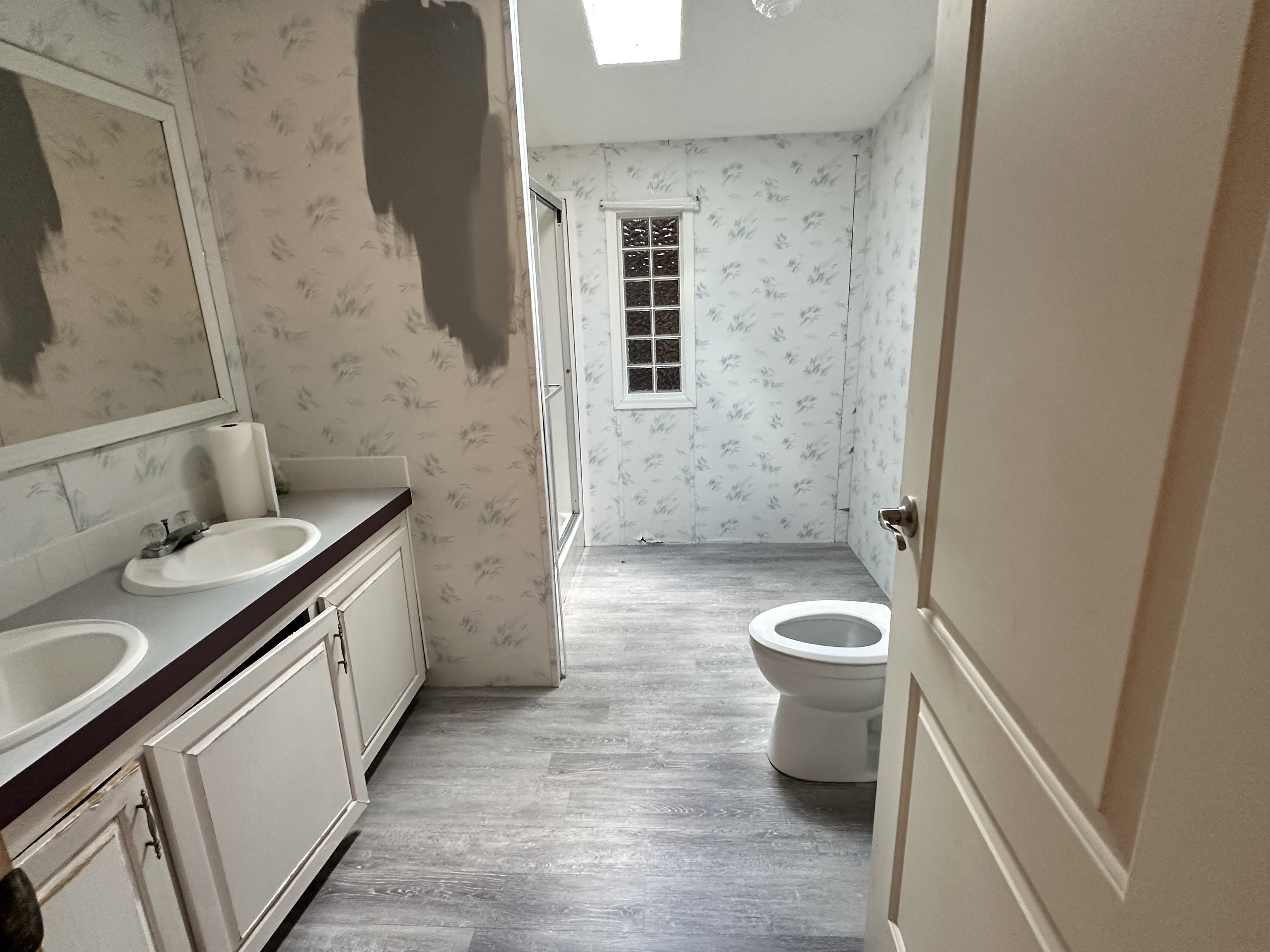 511 Camellia Drive, Fruitland Park, Florida 34731, 3 Bedrooms Bedrooms, ,2 BathroomsBathrooms,55-Plus Mobile Home,For Sale,Camellia Drive,4949